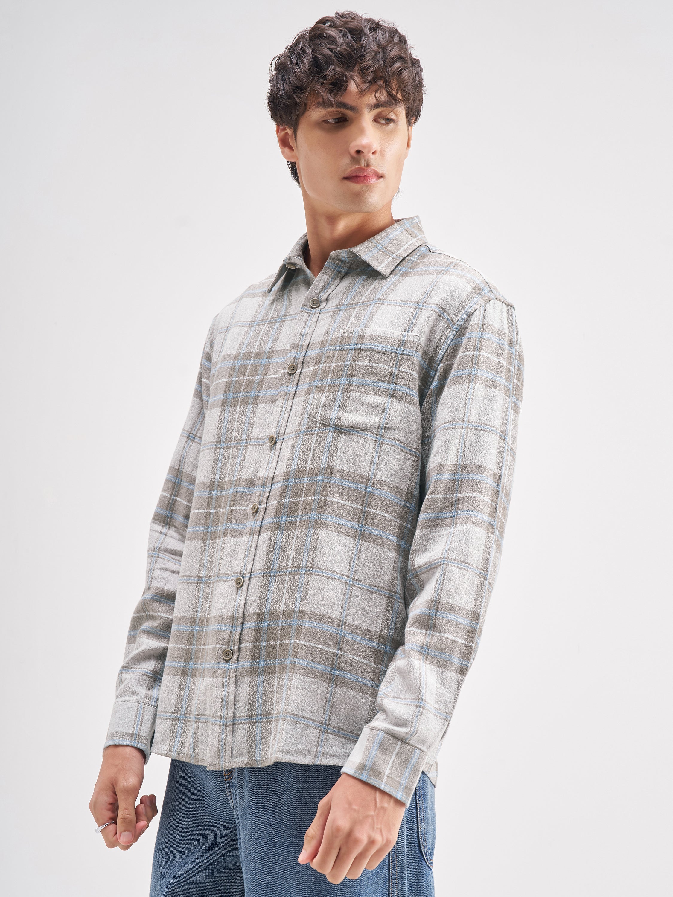 Highlander Men Grey Checked Relaxed Fit Casual Shirt - Grey - Image 4