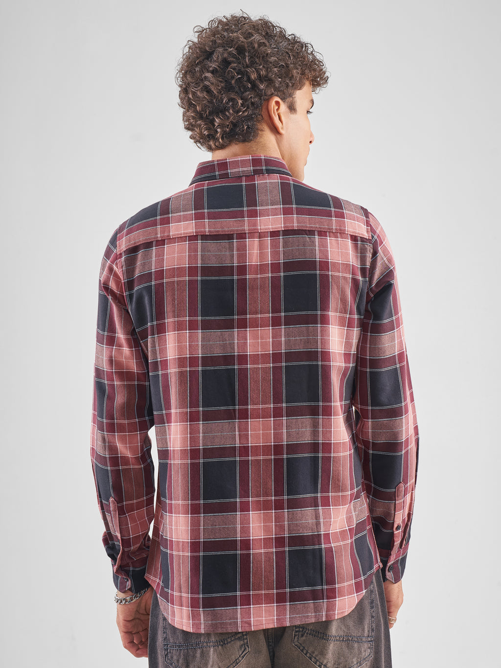 Highlander Men Pink Checked Slim Fit Casual Shirt - Pink - Image 3