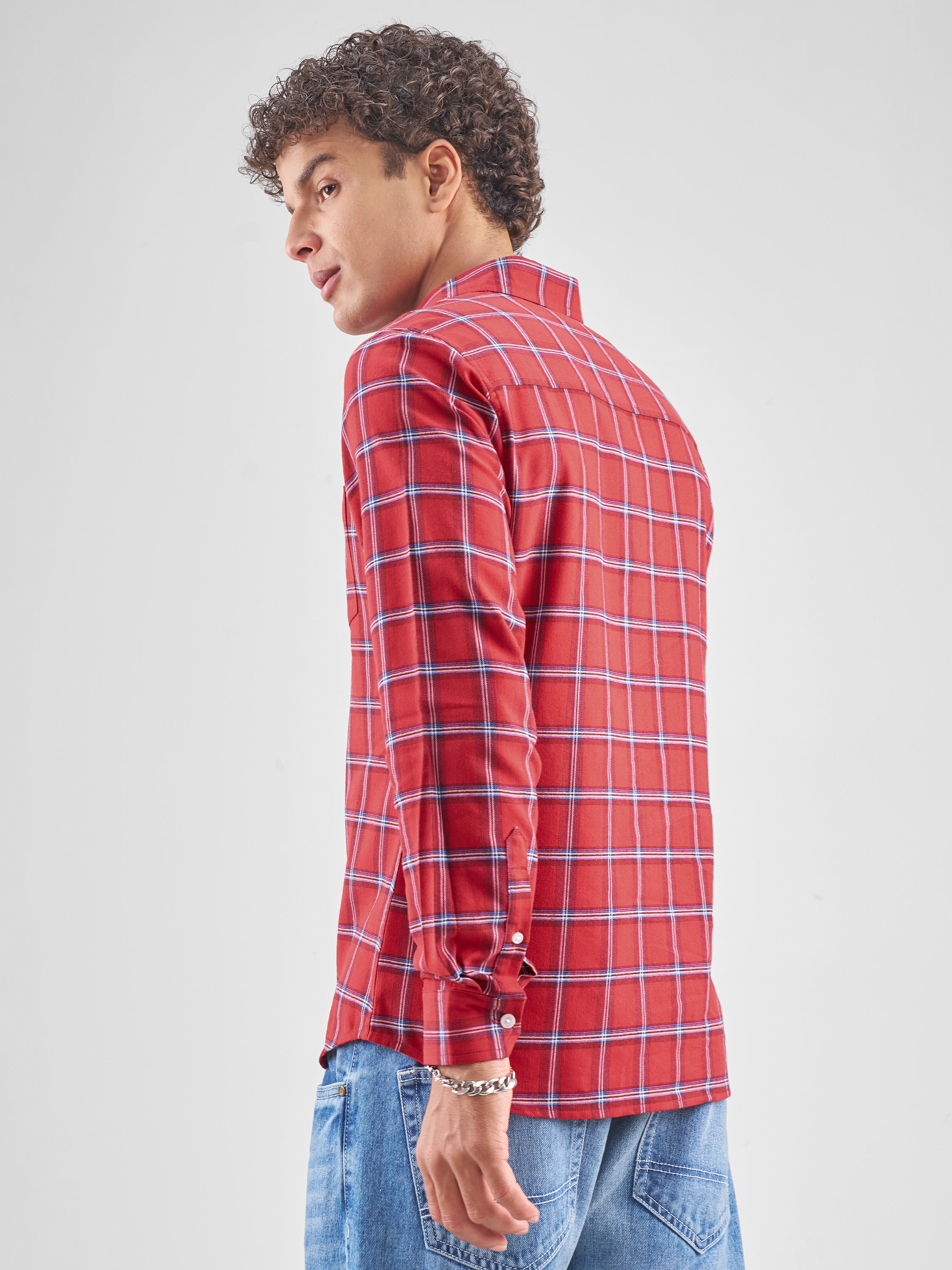 Highlander Men Red Checked Slim Fit Casual Shirt - Red - Image 3