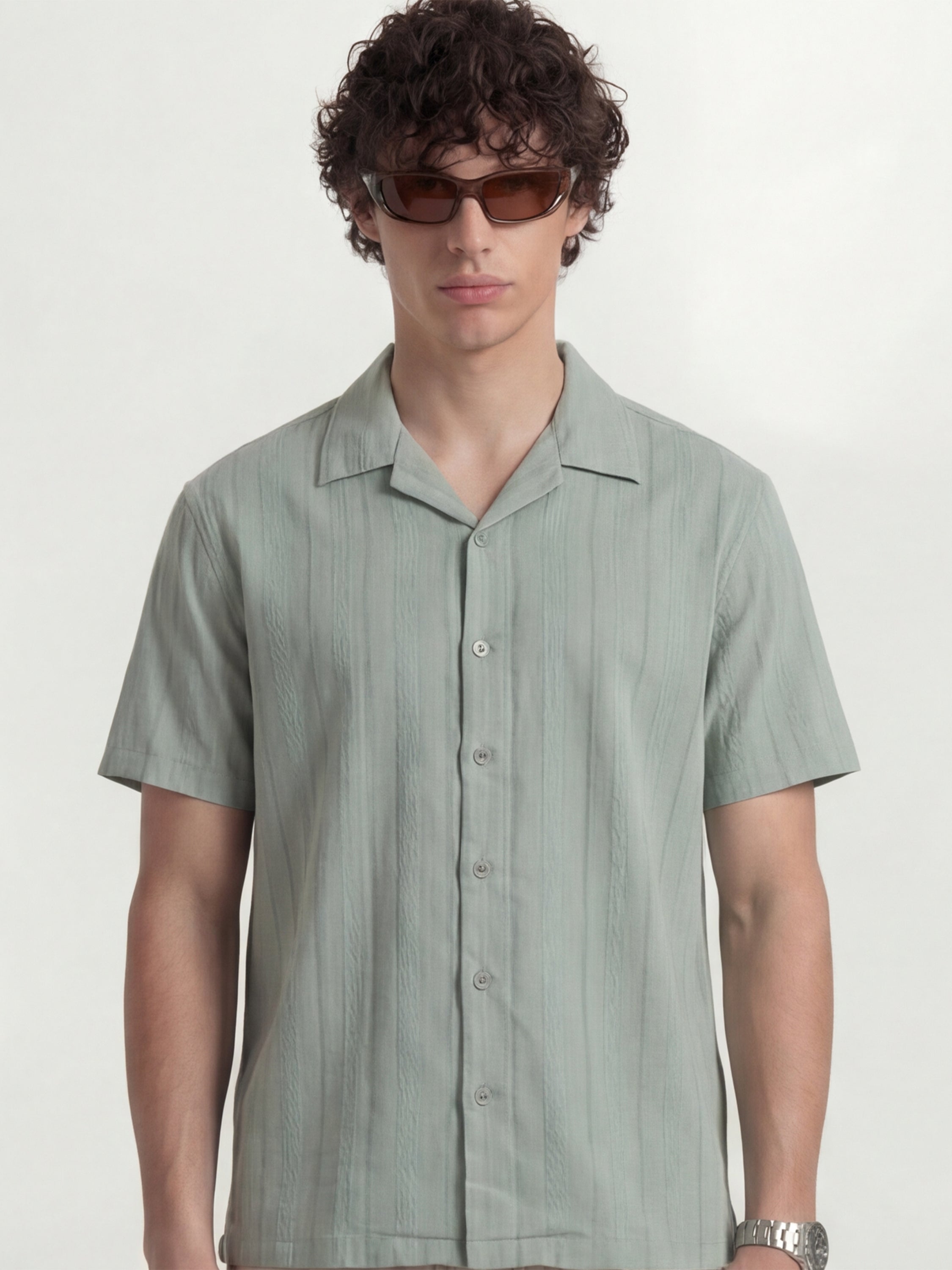 Highlander Men Green Self Design Relaxed Fit Casual Shirt - Green - Image 1