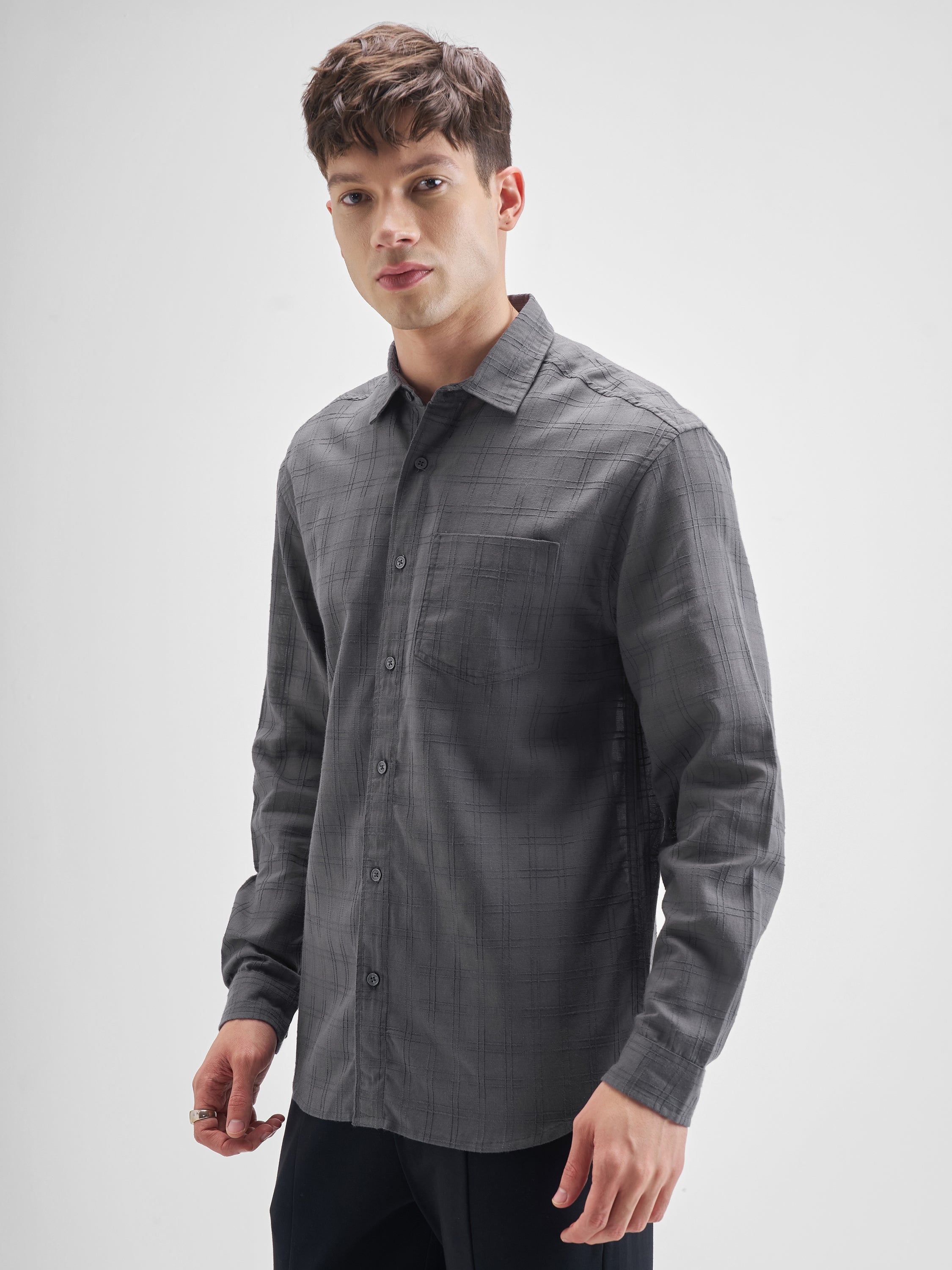 Highlander Men Grey Checked Relaxed Fit Casual Shirt - Grey - Image 4