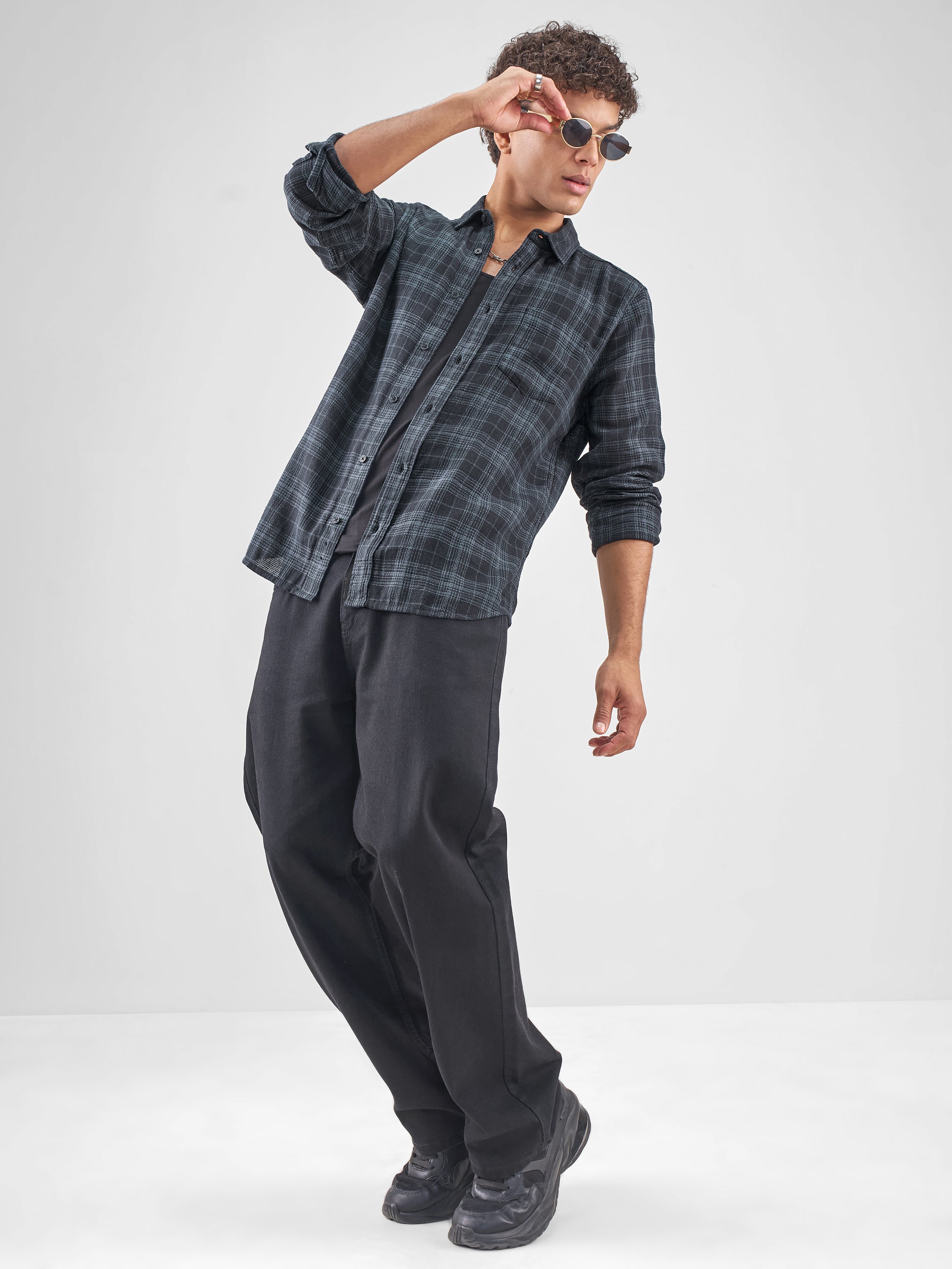 Highlander Men Navy Blue Checked Slim Fit Casual Shirt - Navy Blue - Image 2