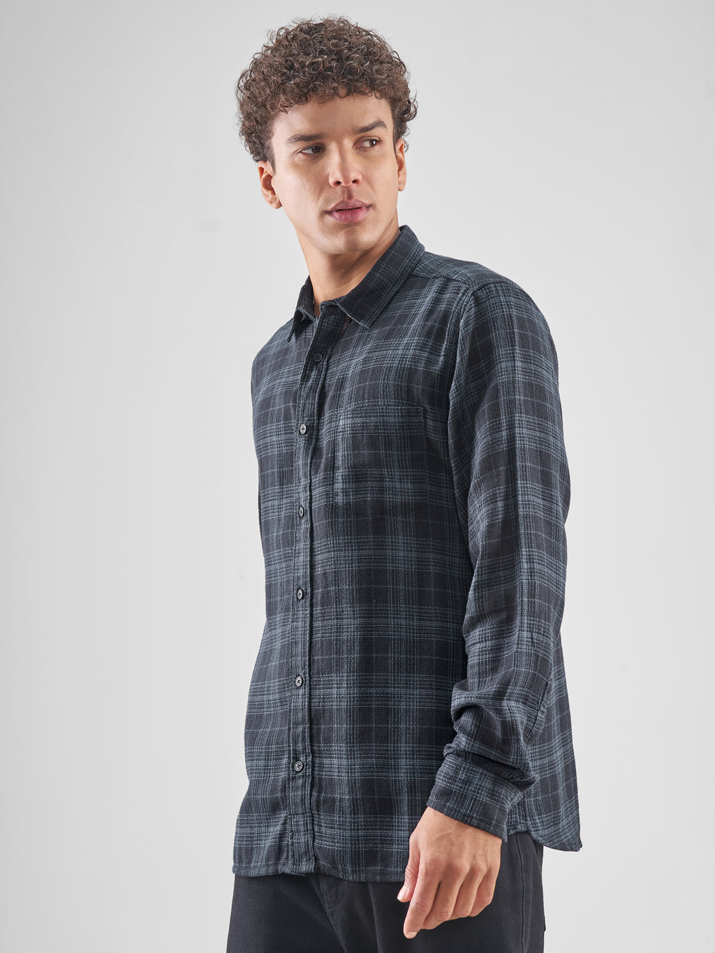 Highlander Men Navy Blue Checked Slim Fit Casual Shirt - Navy Blue - Image 4