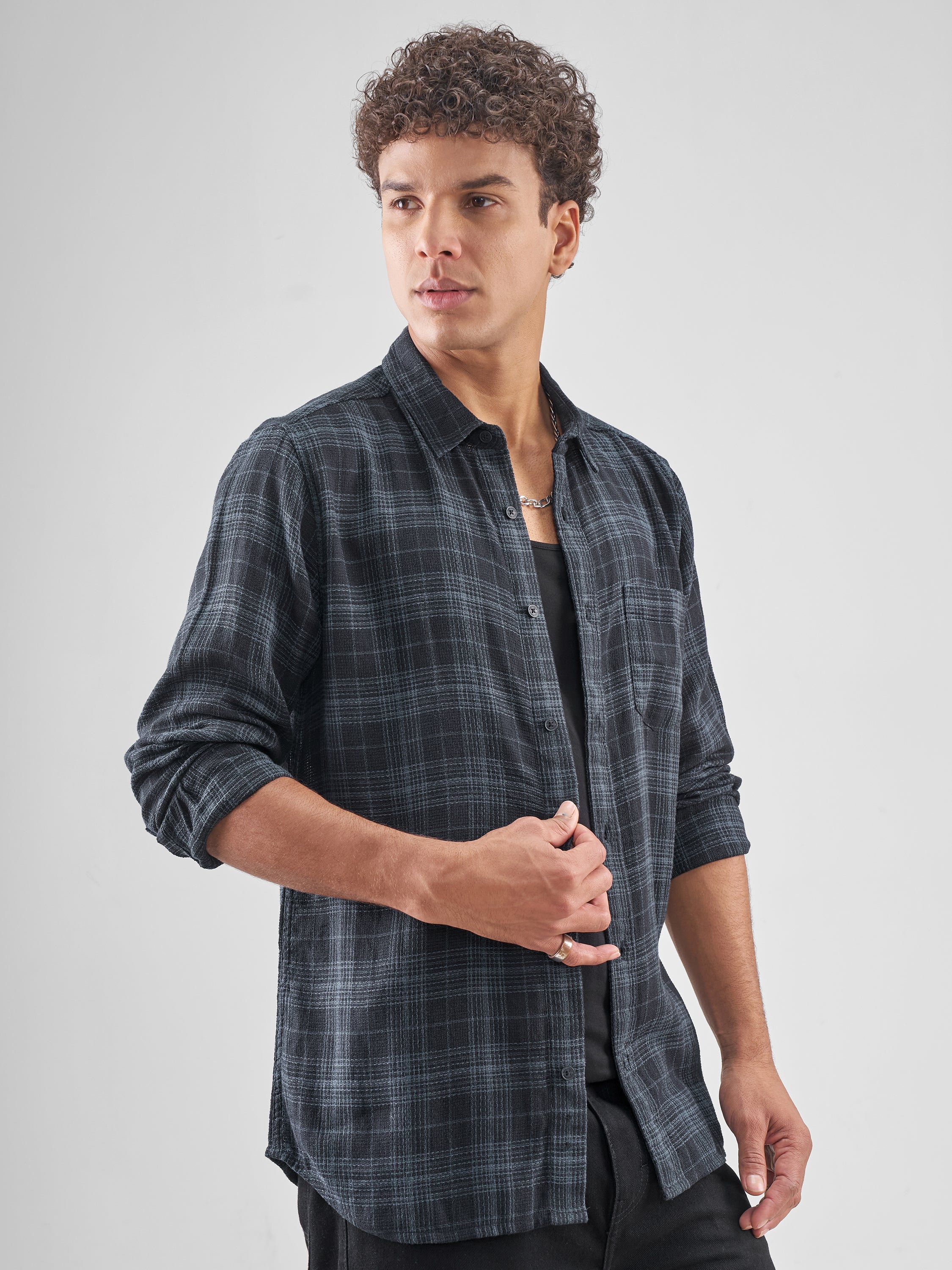 Highlander Men Navy Blue Checked Slim Fit Casual Shirt - Navy Blue - Image 6