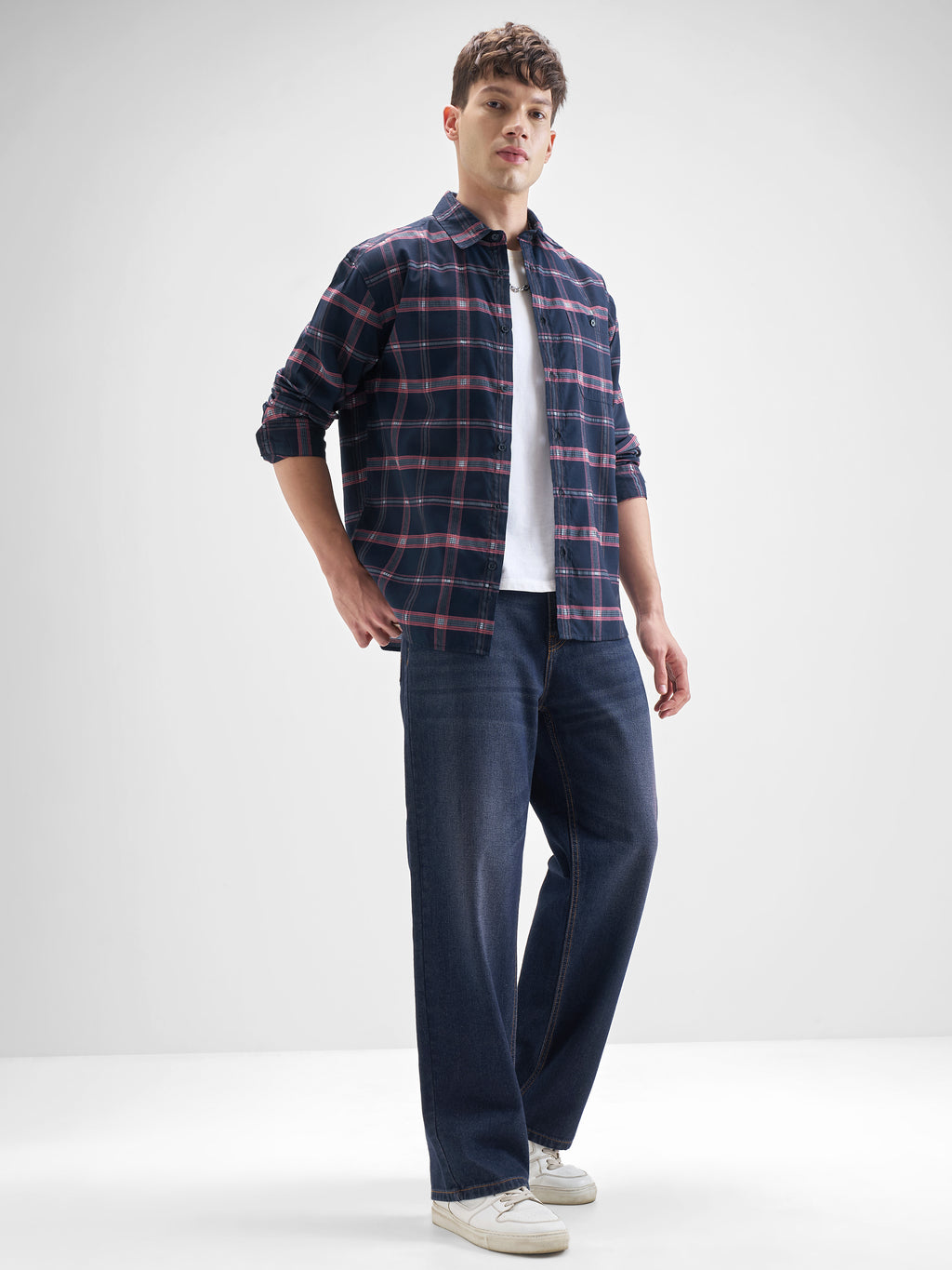 Highlander Men Navy Blue Checked Relaxed Fit Casual Shirt - Navy Blue - Image 2