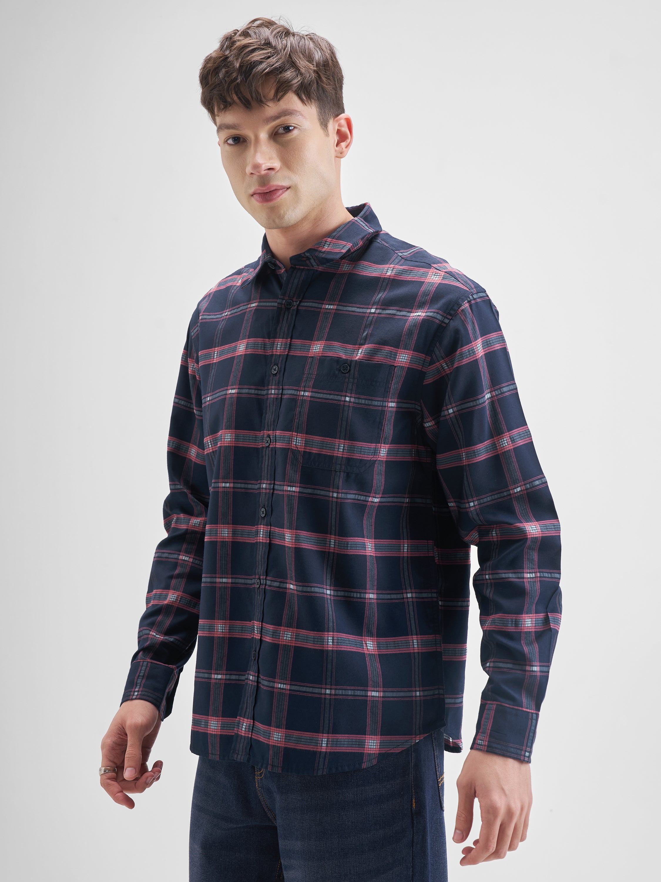Highlander Men Navy Blue Checked Relaxed Fit Casual Shirt - Navy Blue - Image 4