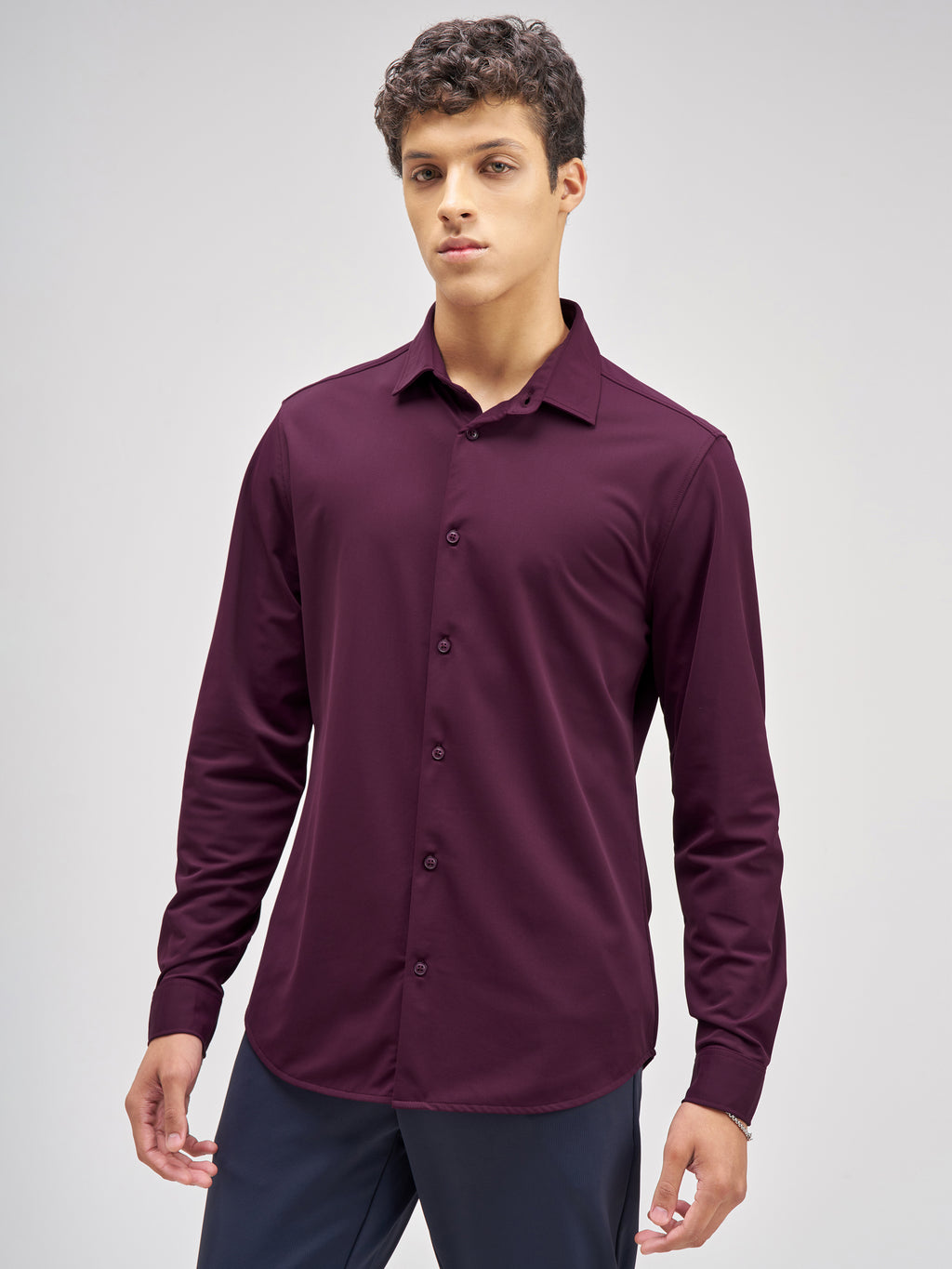 Highlander Men Purple Solid Slim Fit Casual Shirt - Purple - Image 4
