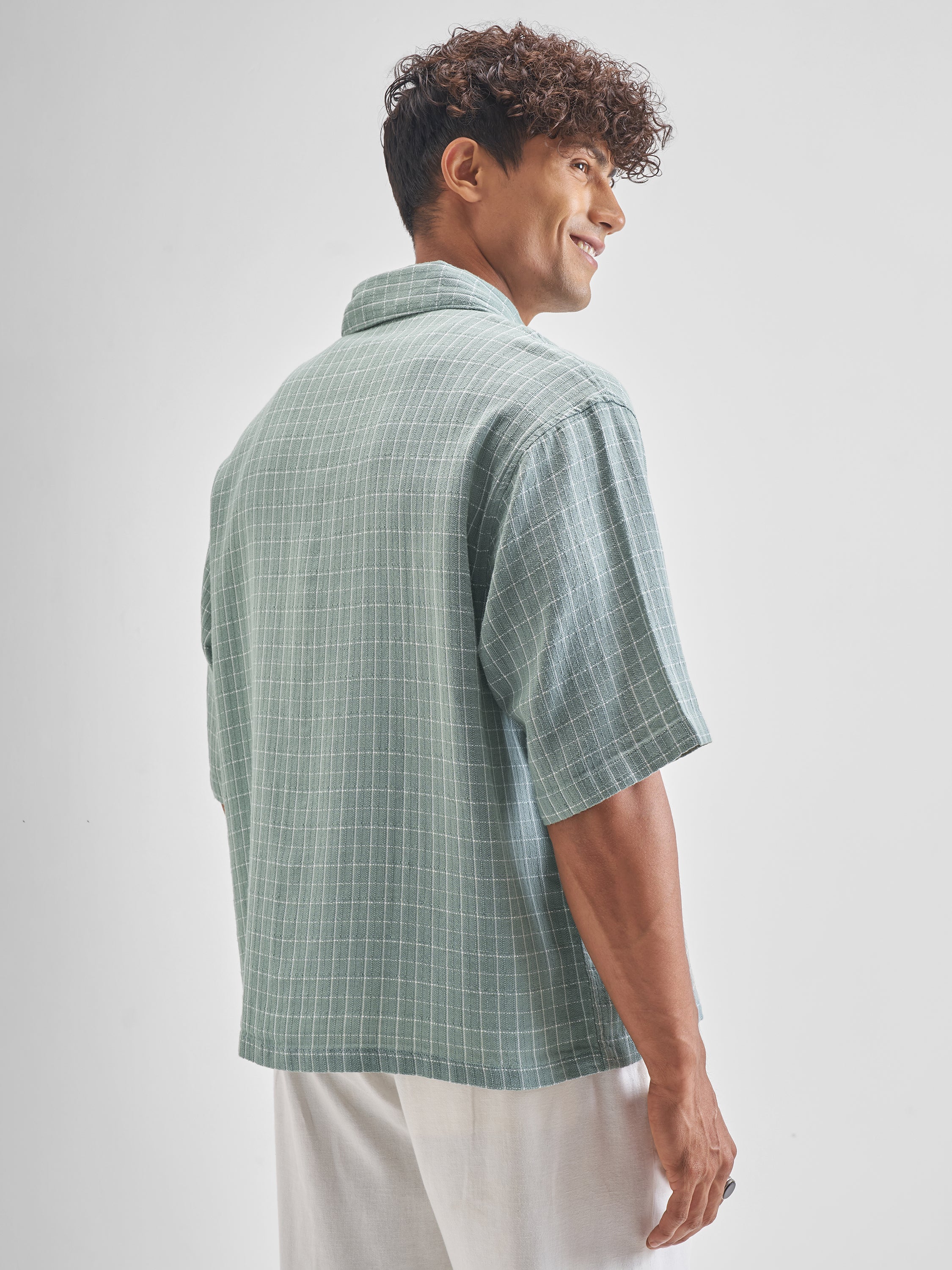 Highlander Men Blue Checked Boxy Fit Casual Shirt - Blue - Image 3