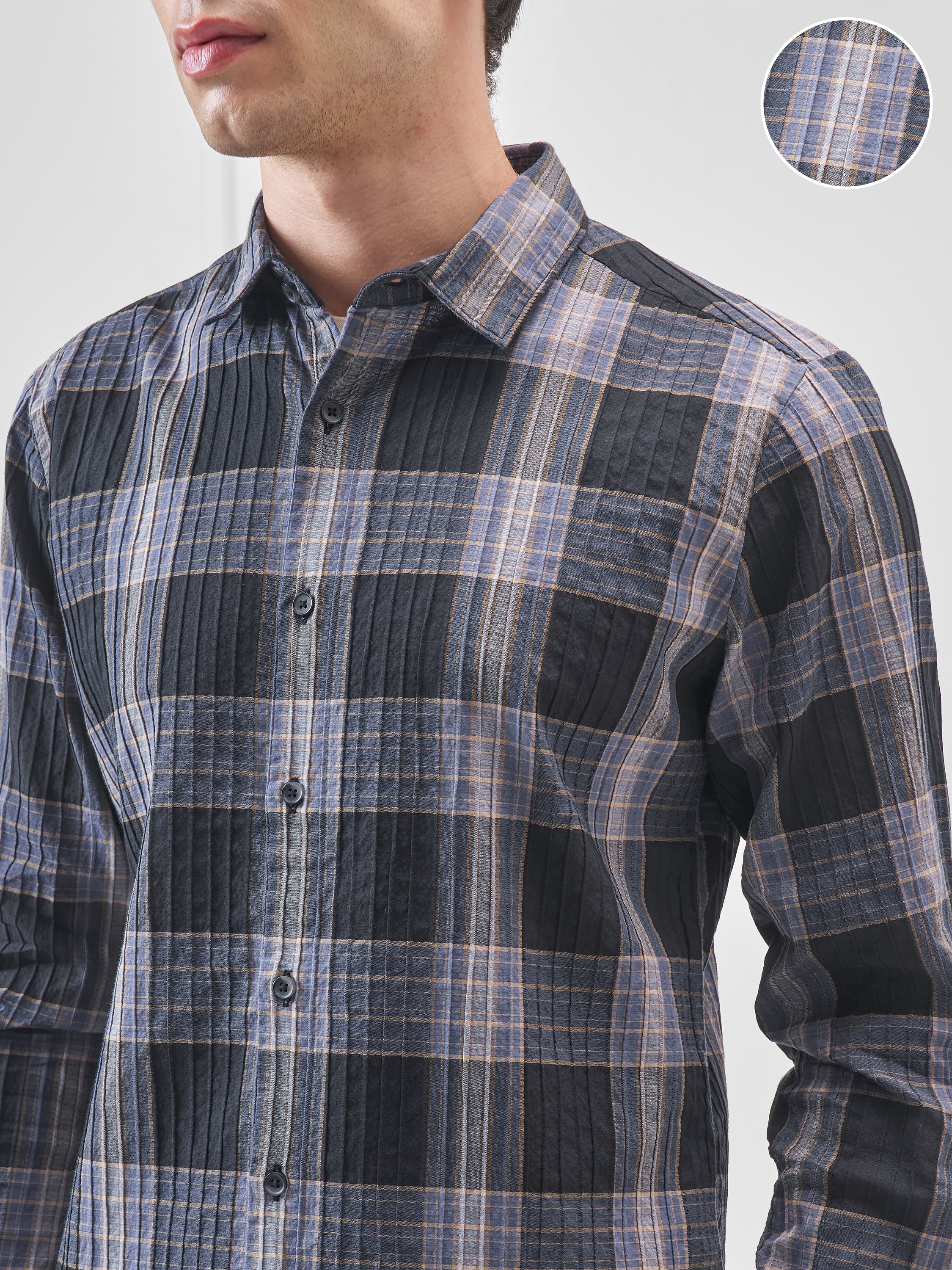 Highlander Men Black Checked Slim Fit Casual Shirt - Black - Image 5