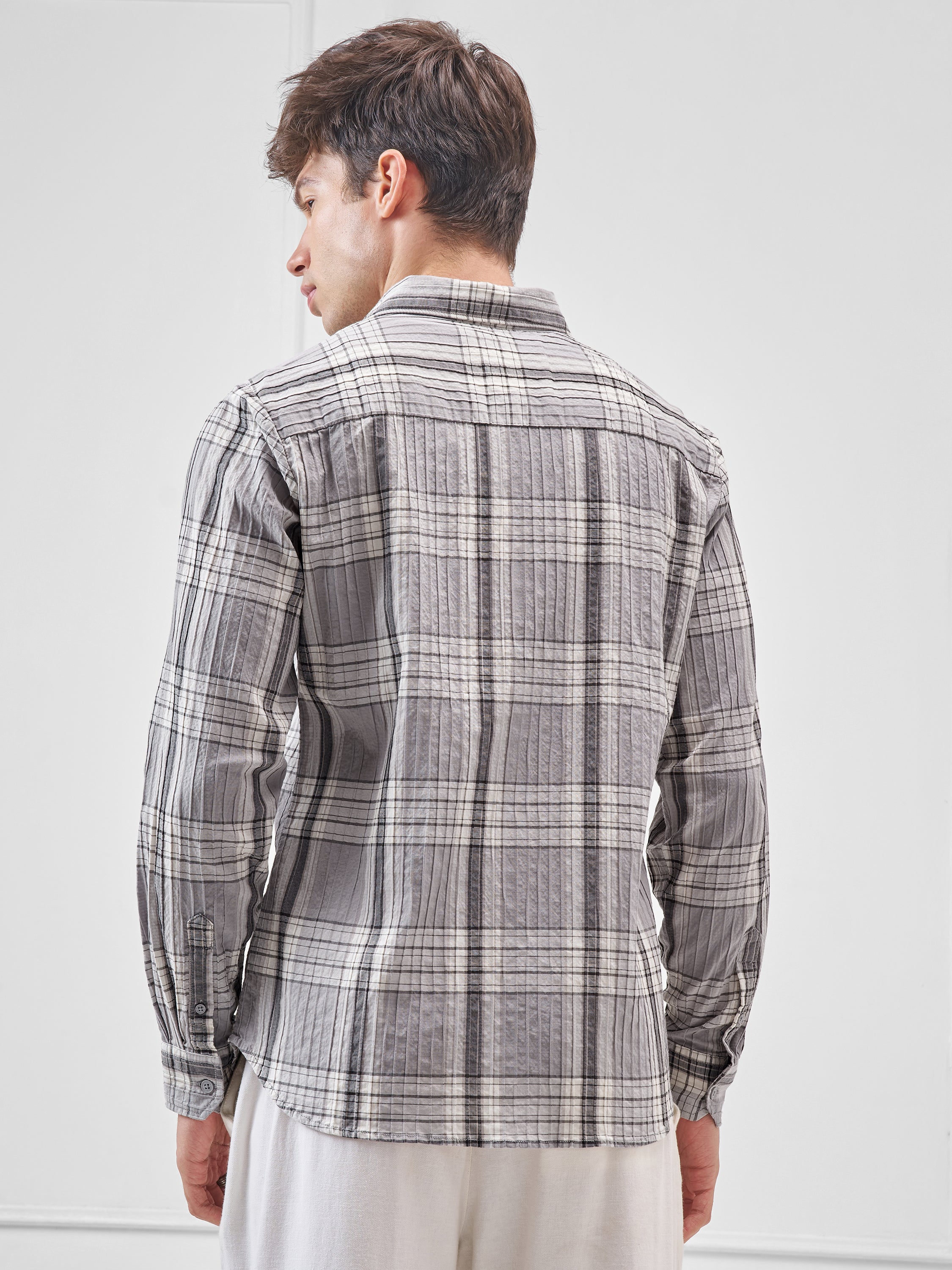 Highlander Men Grey Checked Slim Fit Casual Shirt - Grey - Image 3