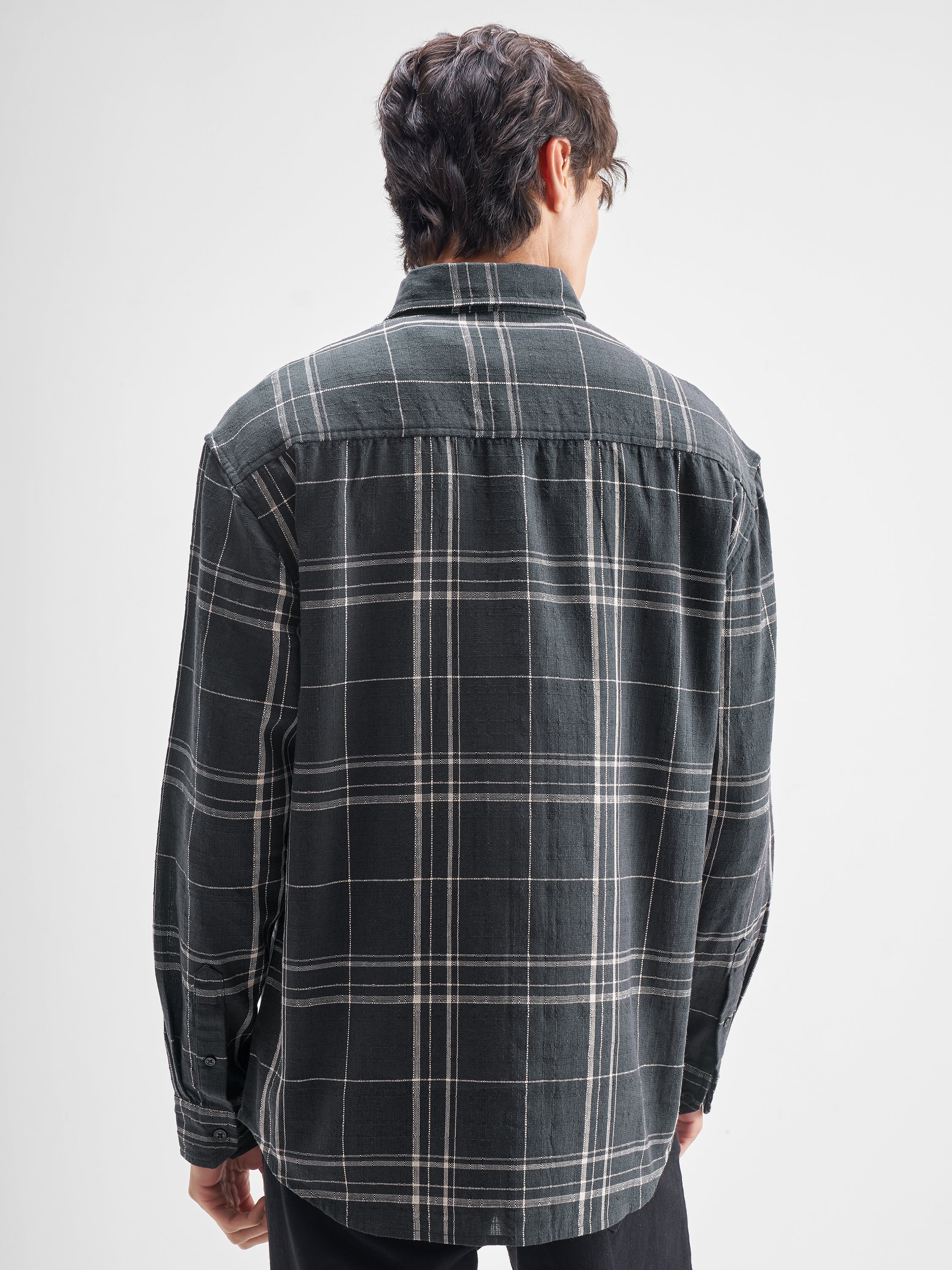 Highlander Men Charcoal Checked Relaxed Fit Casual Shirt - Charcoal - Image 3