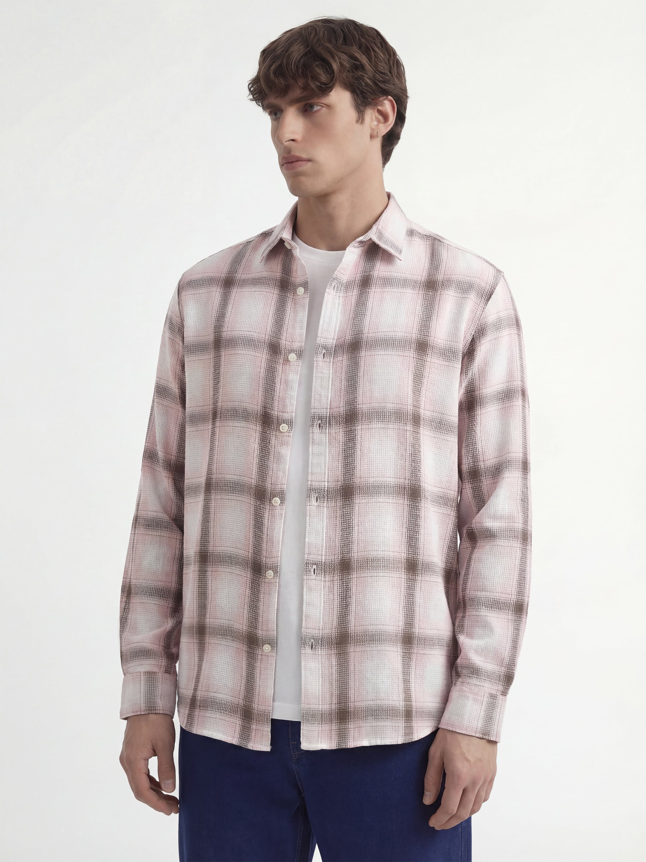 Highlander Men Pink Checked Regular Fit Casual Shirt - Pink - Image 4