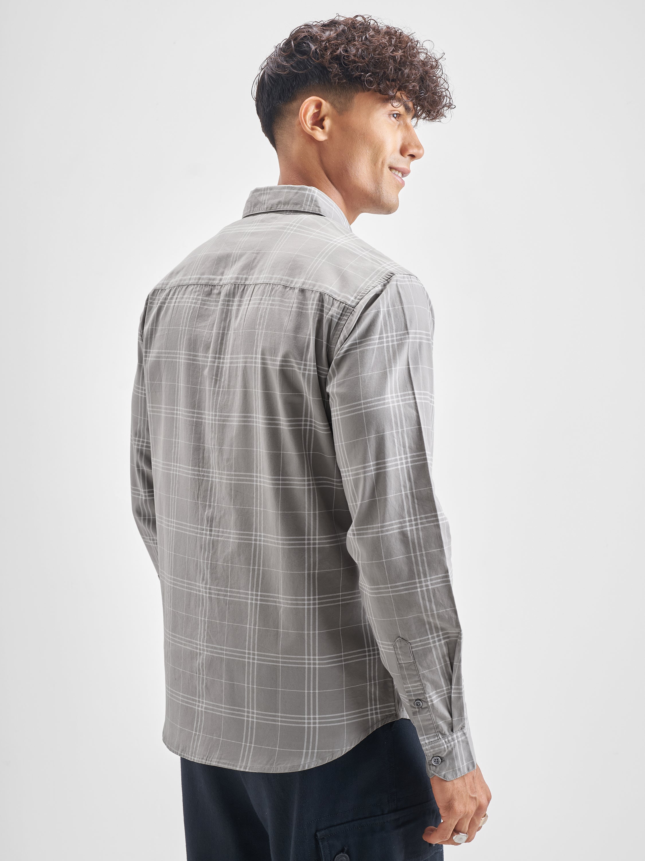 Highlander Men Grey Checked Regular Fit Casual Shirt - Grey - Image 3