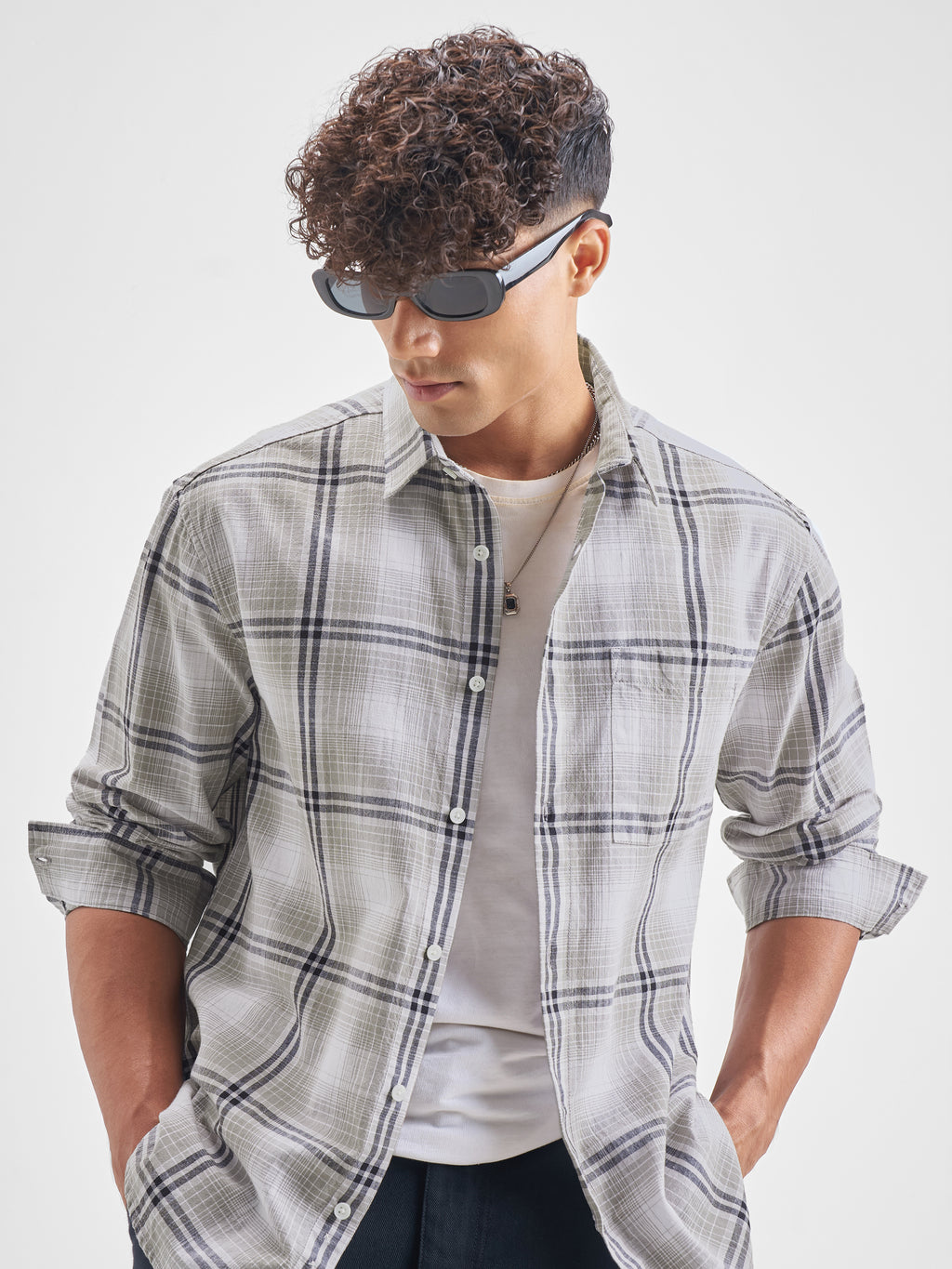 Highlander Men Grey Checked Relaxed Fit Casual Shirt - Grey - Image 1