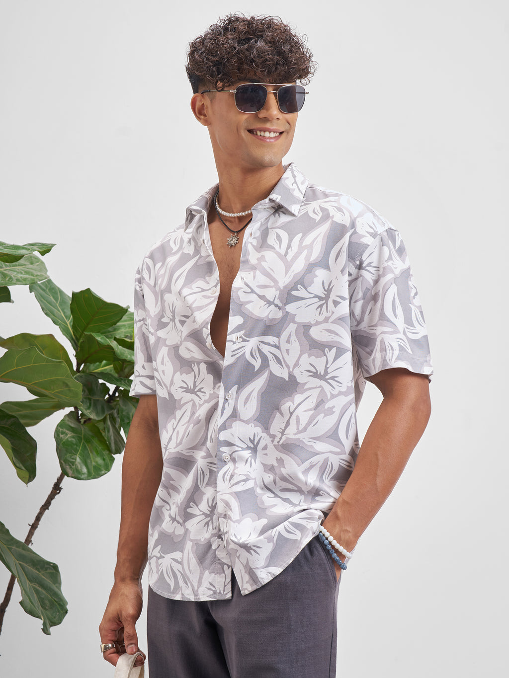 Highlander Men Grey Printed Relaxed Fit Casual Shirt - Grey - Image 4