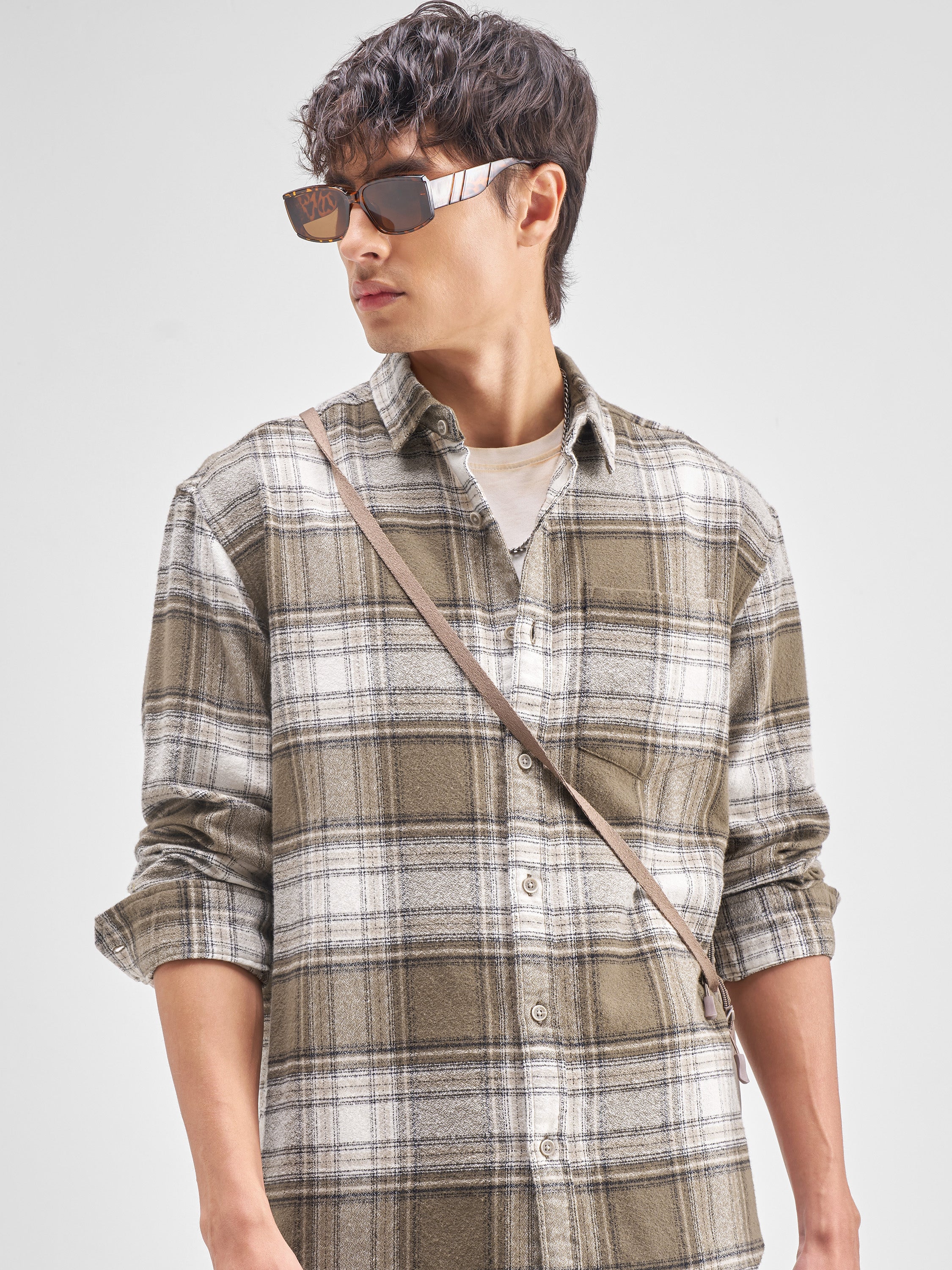 Highlander Men Beige Checked Relaxed Fit Casual Shirt - Beige - Image 1