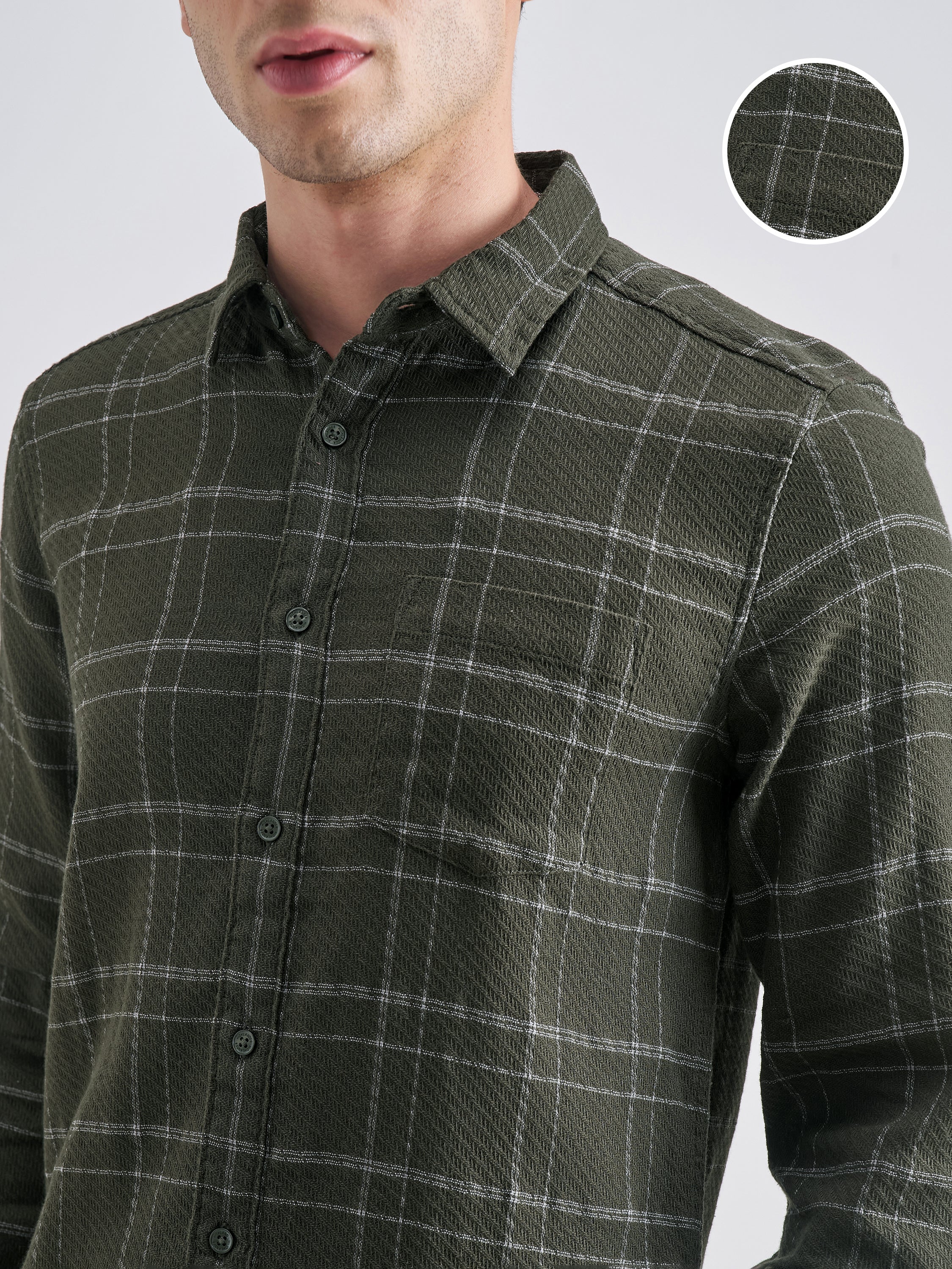 Highlander Men Green Checked Slim Fit Casual Shirt - Green - Image 5