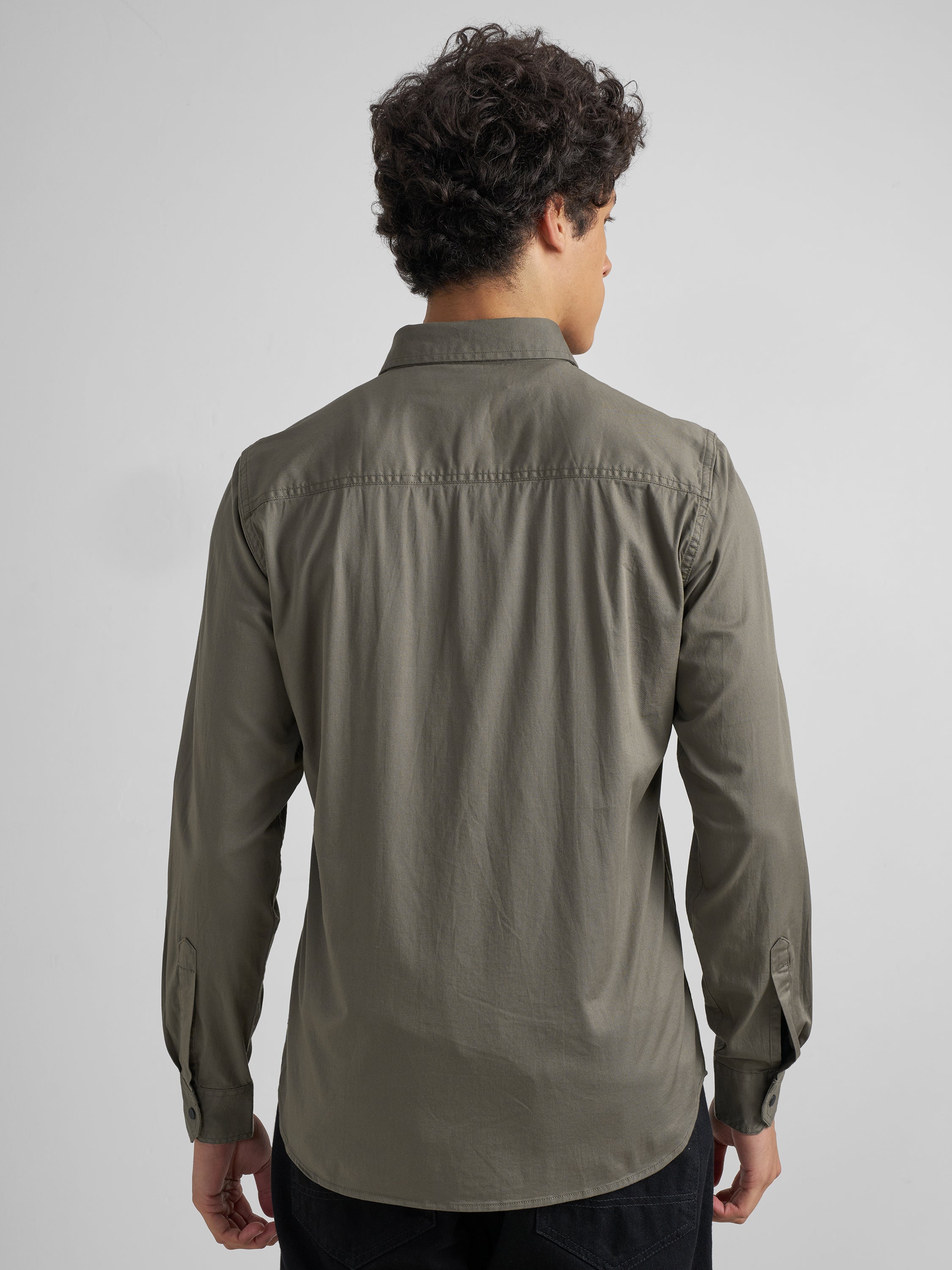 Highlander Men Olive Solid Slim Fit Casual Shirt - Olive - Image 3