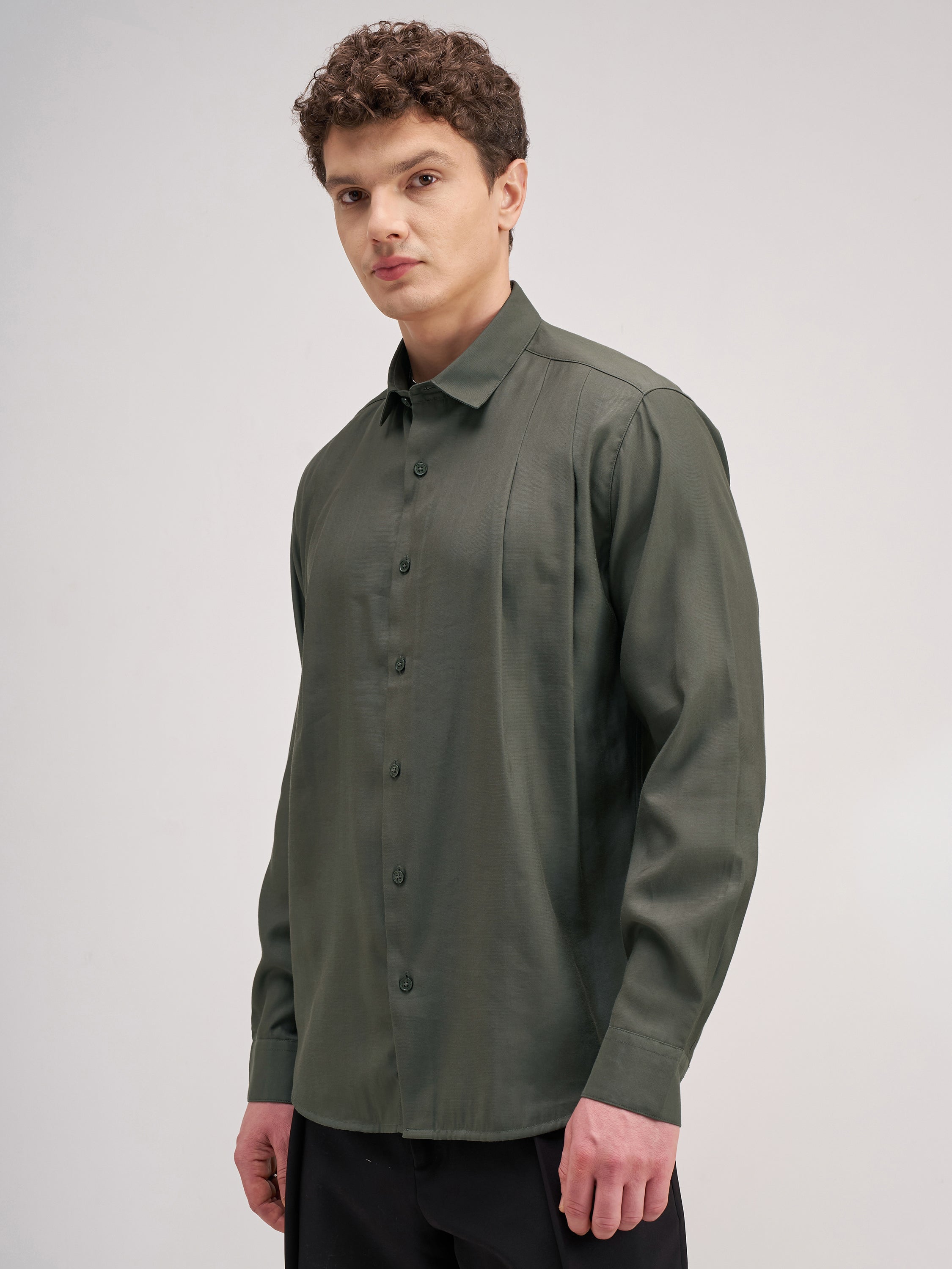 Highlander Men Olive Solid Regular Fit Casual Shirt - Olive - Image 4
