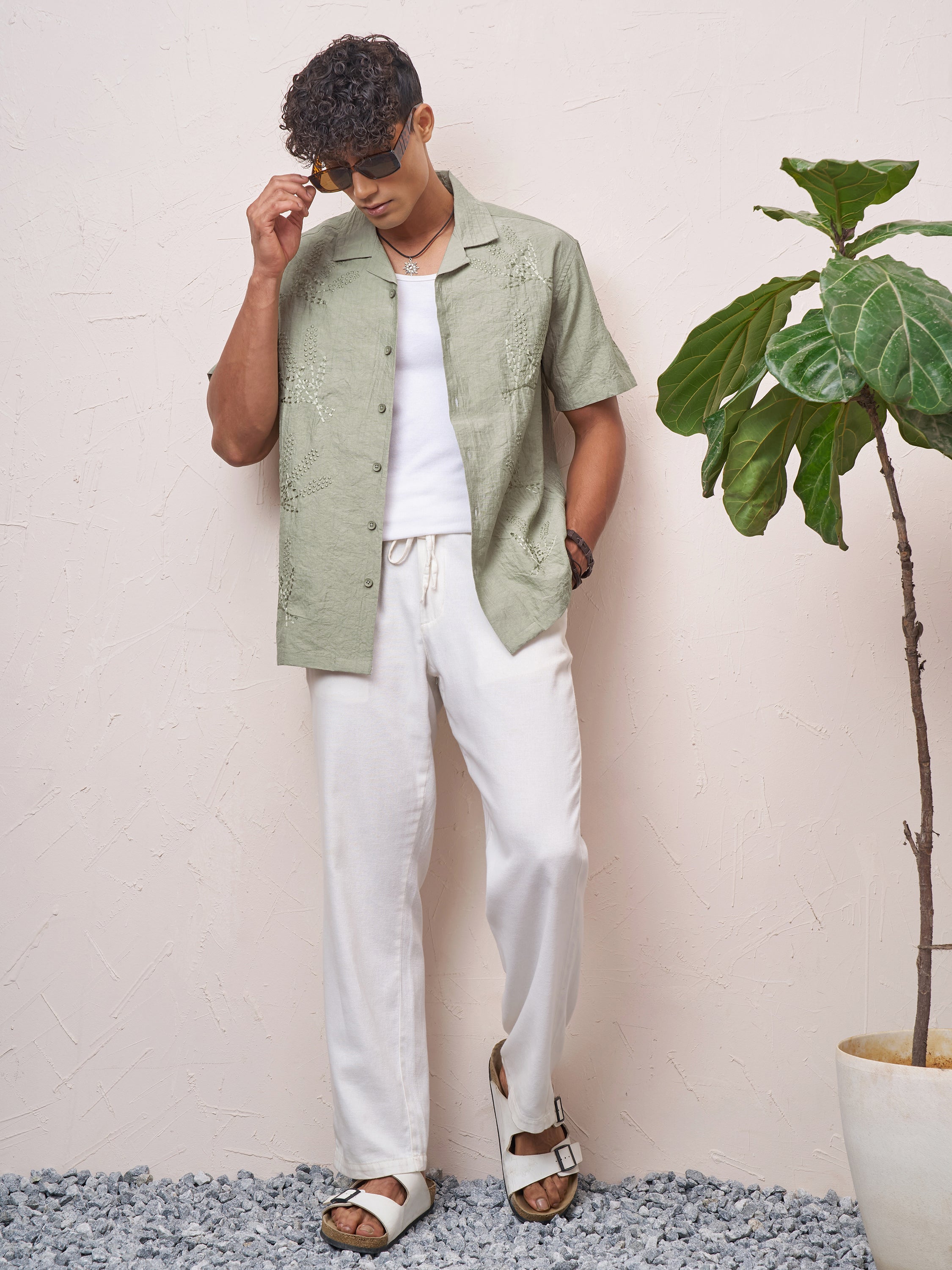 Highlander Men Green Self Design Relaxed Fit Casual Shirt - Green - Image 2