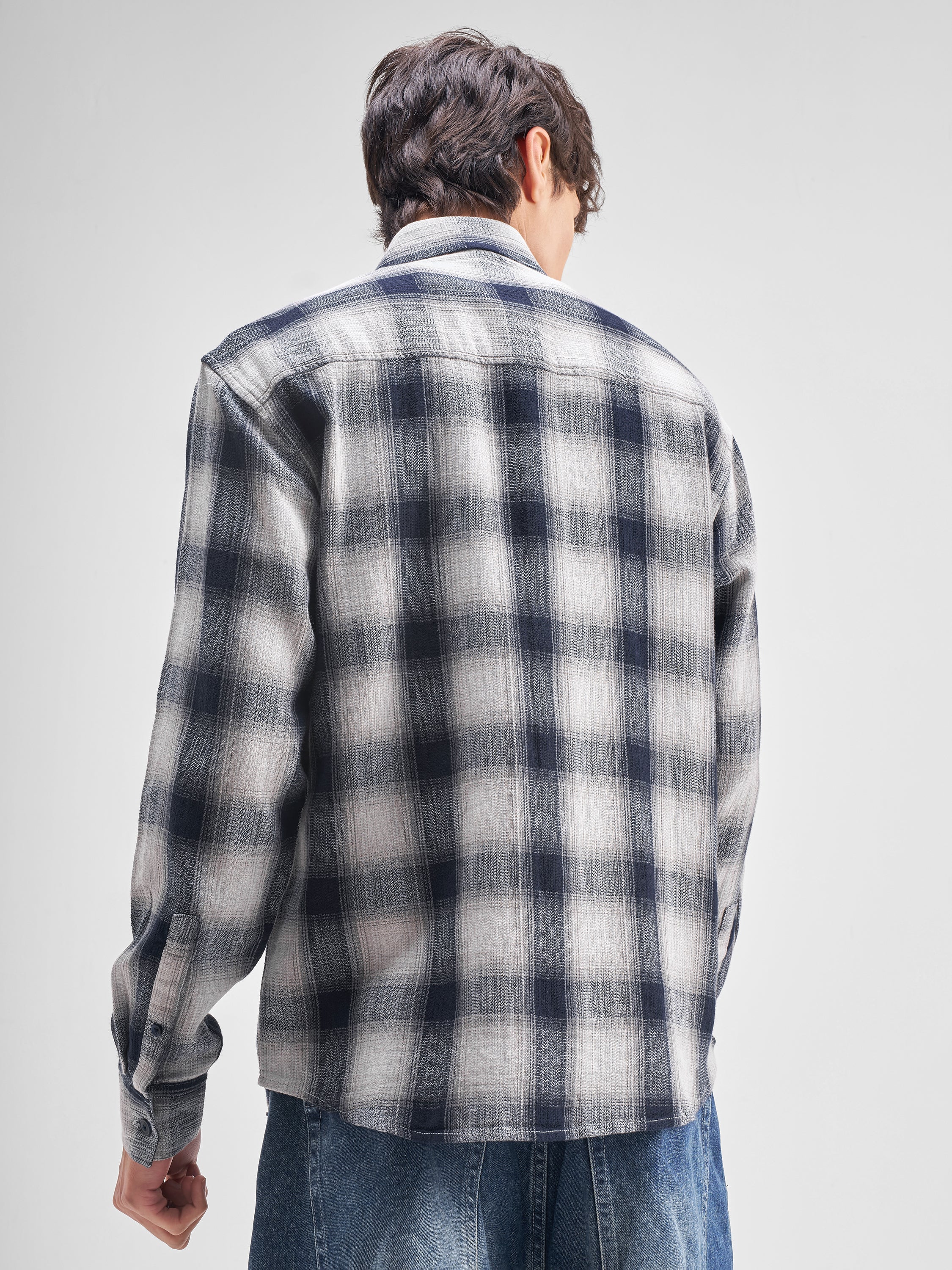 Highlander Men Navy Blue Checked Relaxed Fit Casual Shirt - Navy Blue - Image 3