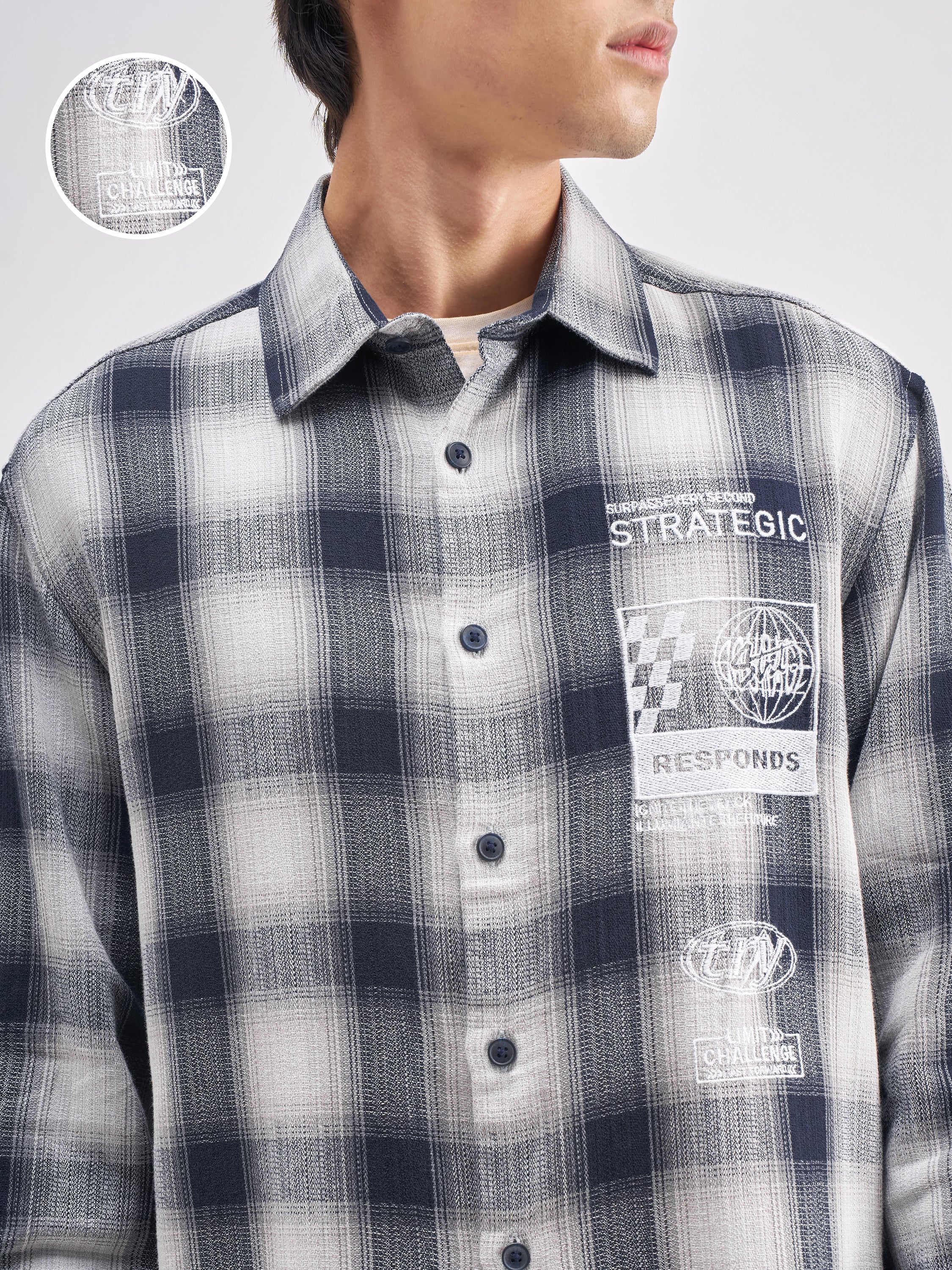 Highlander Men Navy Blue Checked Relaxed Fit Casual Shirt - Navy Blue - Image 5