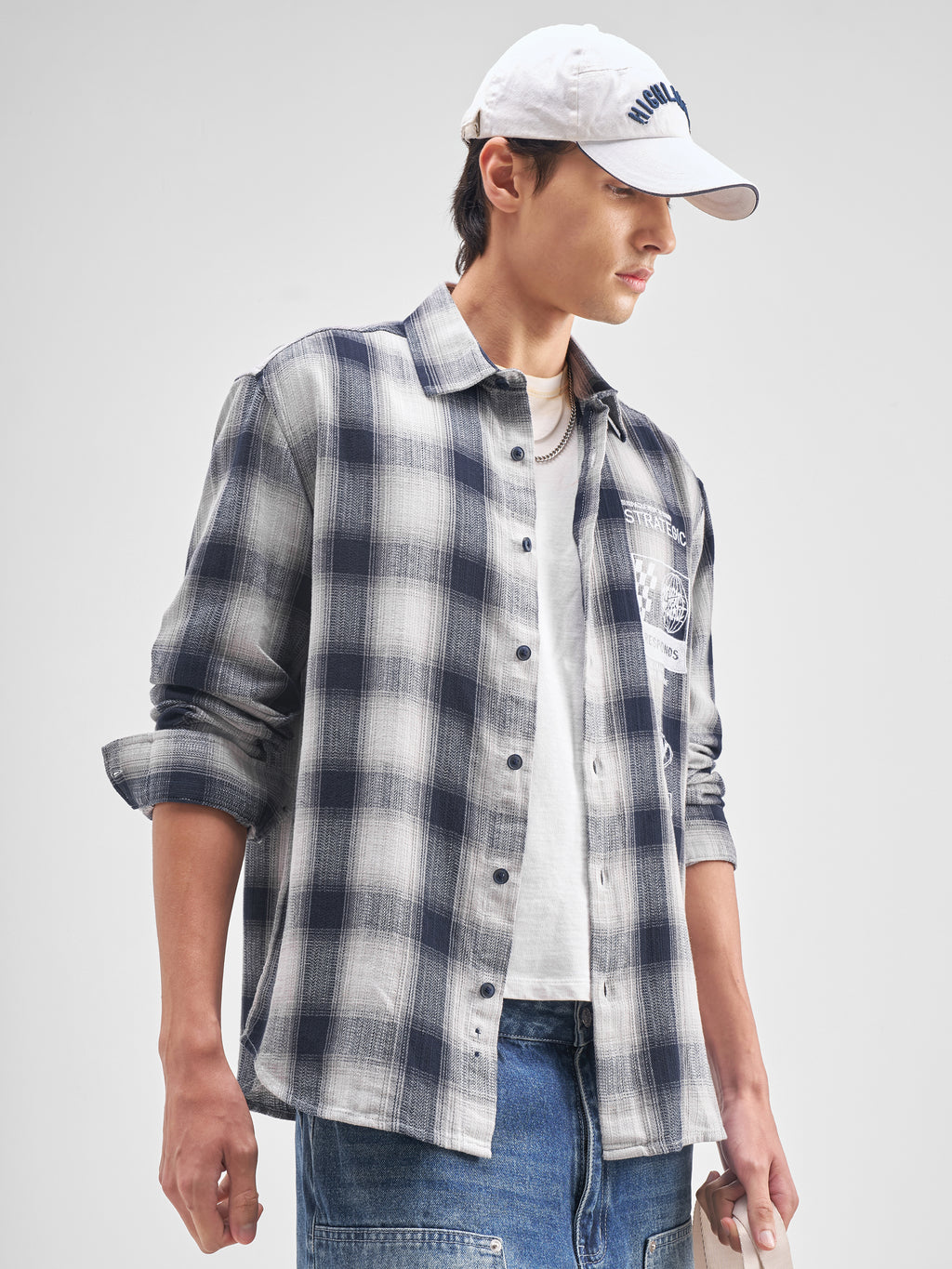 Highlander Men Navy Blue Checked Relaxed Fit Casual Shirt - Navy Blue - Image 6