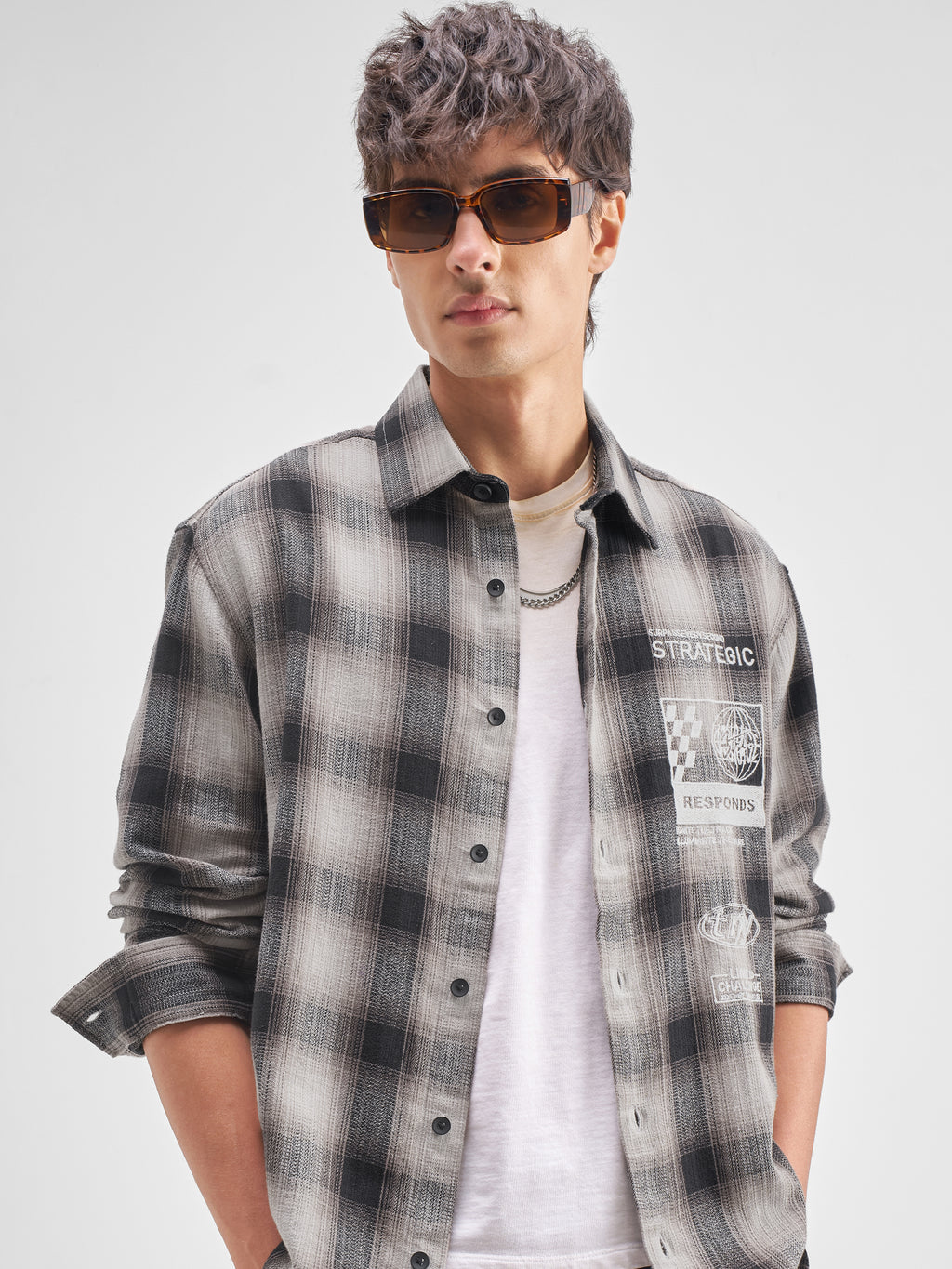 Highlander Men Black Checked Relaxed Fit Casual Shirt - Black - Image 1