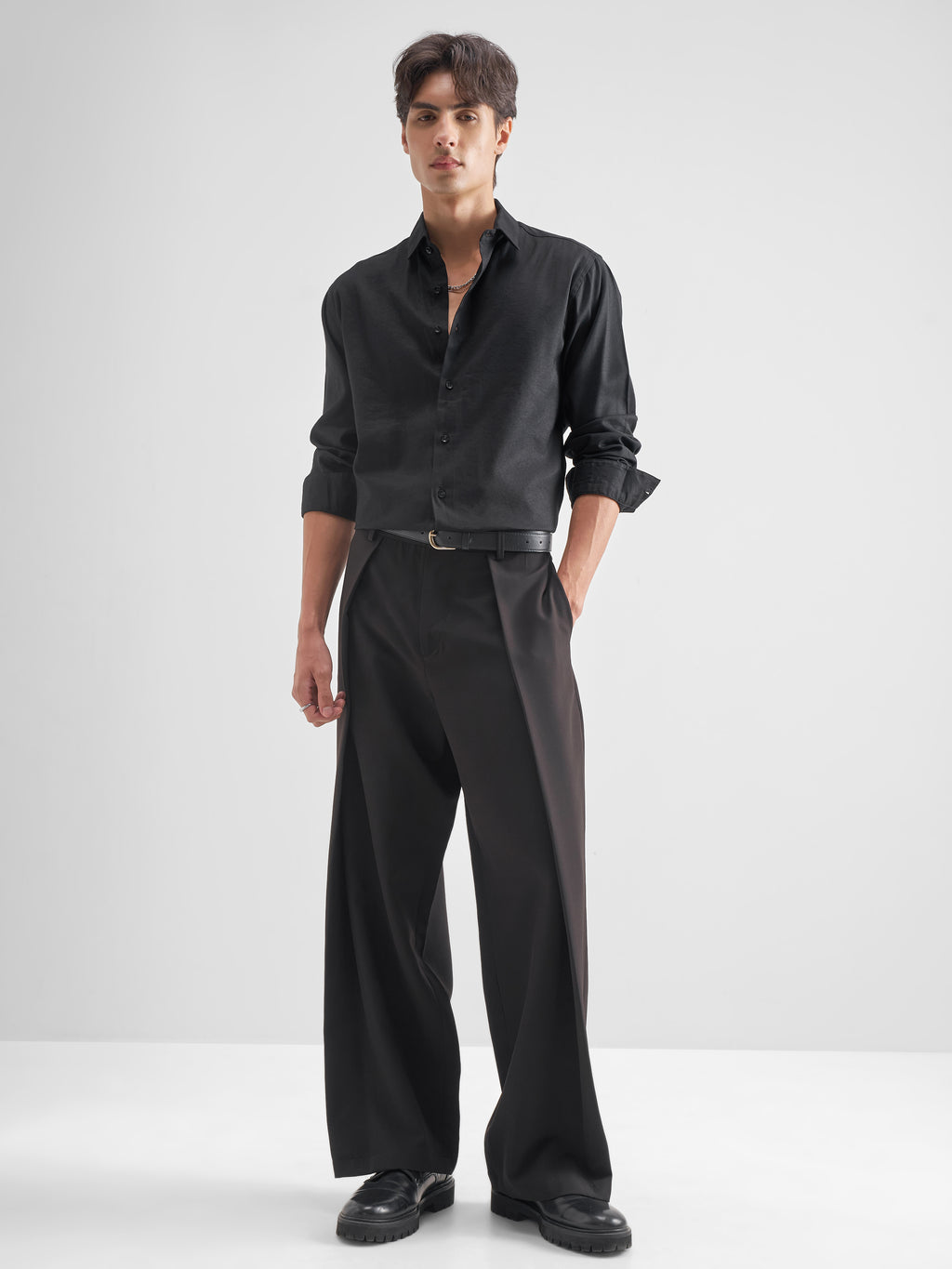 Highlander Men Black Solid Regular Fit Casual Shirt - Black - Image 2