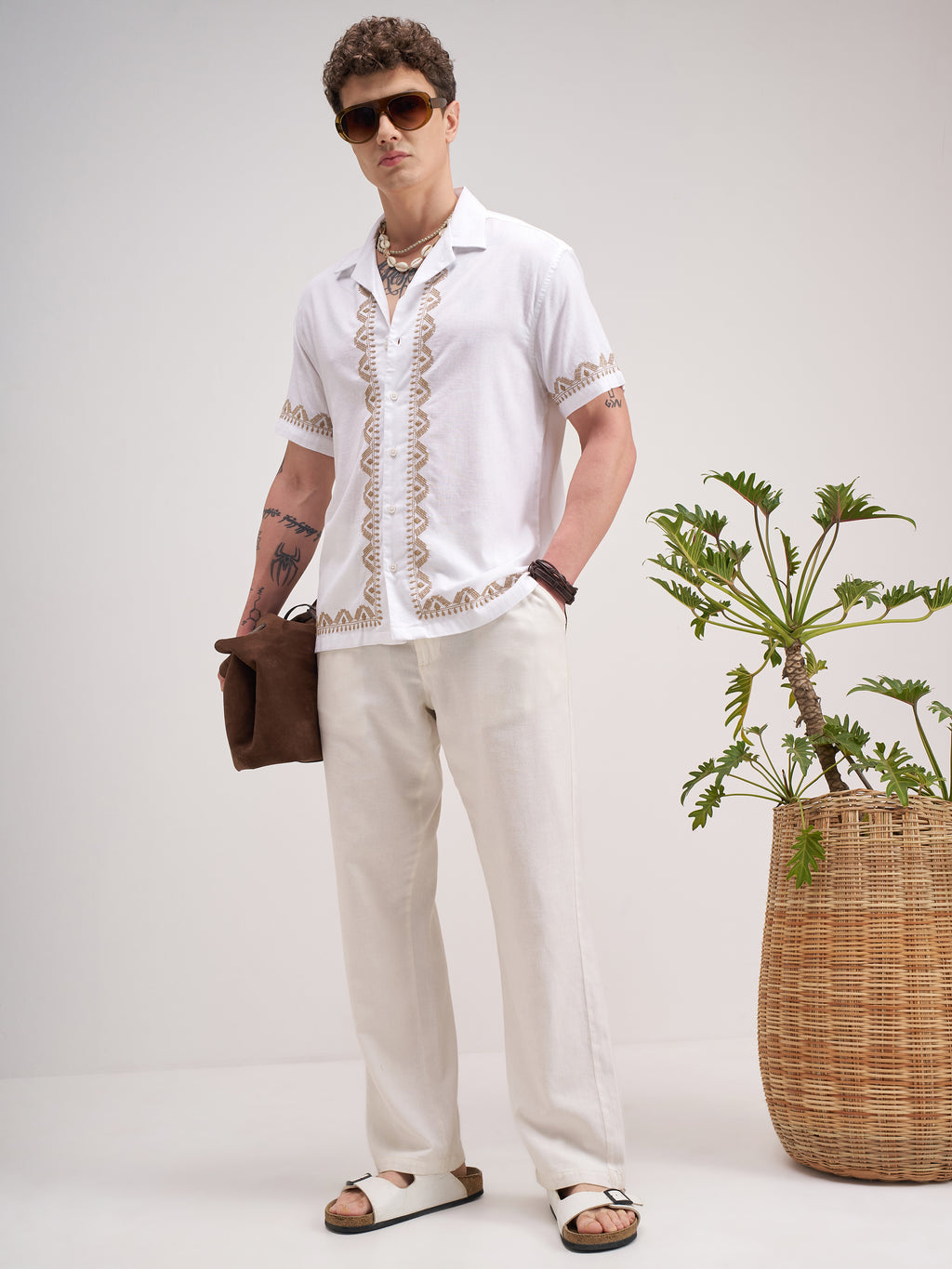 Highlander Men White Self Design Regular Fit Casual Shirt - White - Image 2
