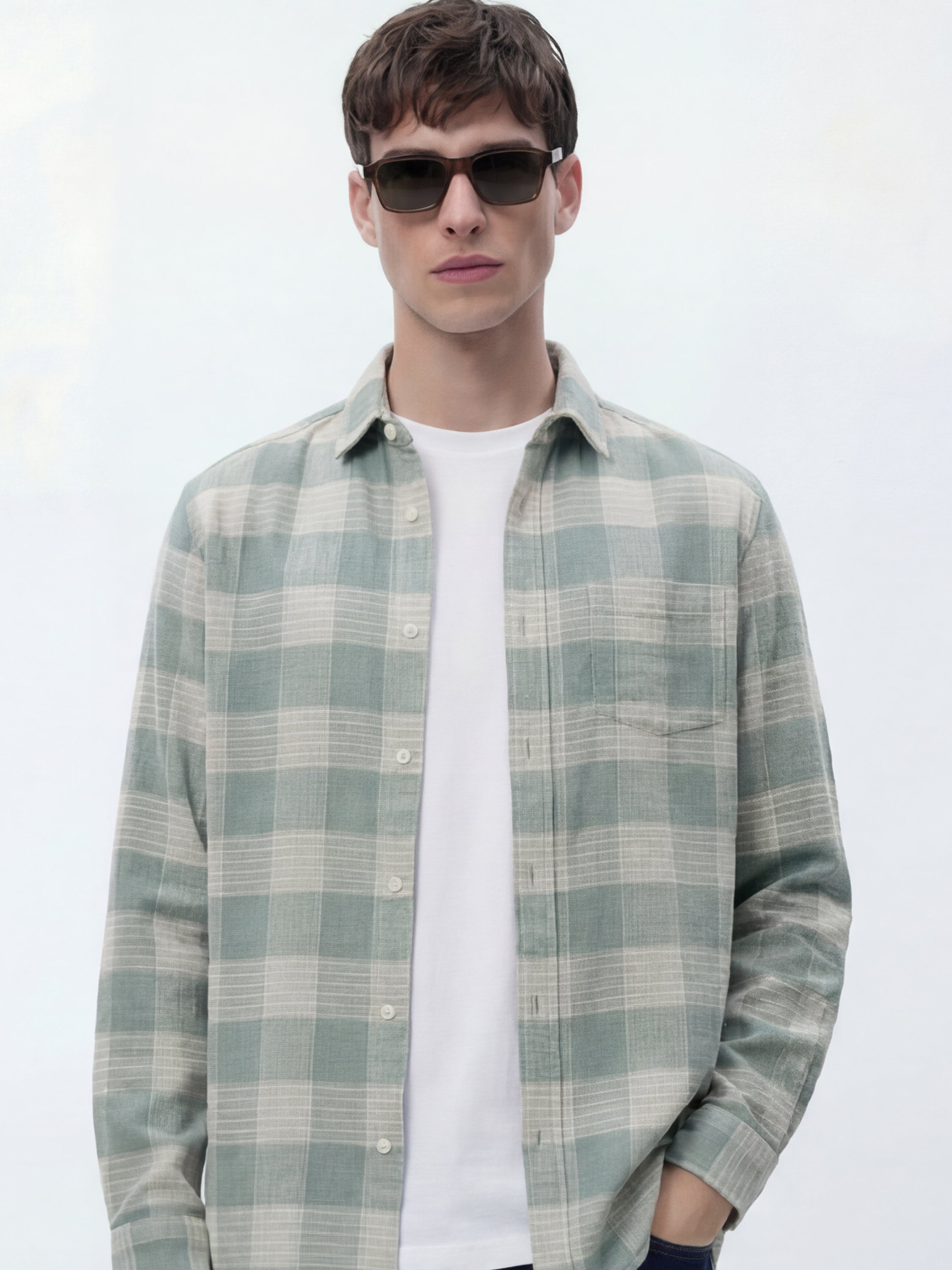 Highlander Men Green Checked Relaxed Fit Casual Shirt - Green - Image 1