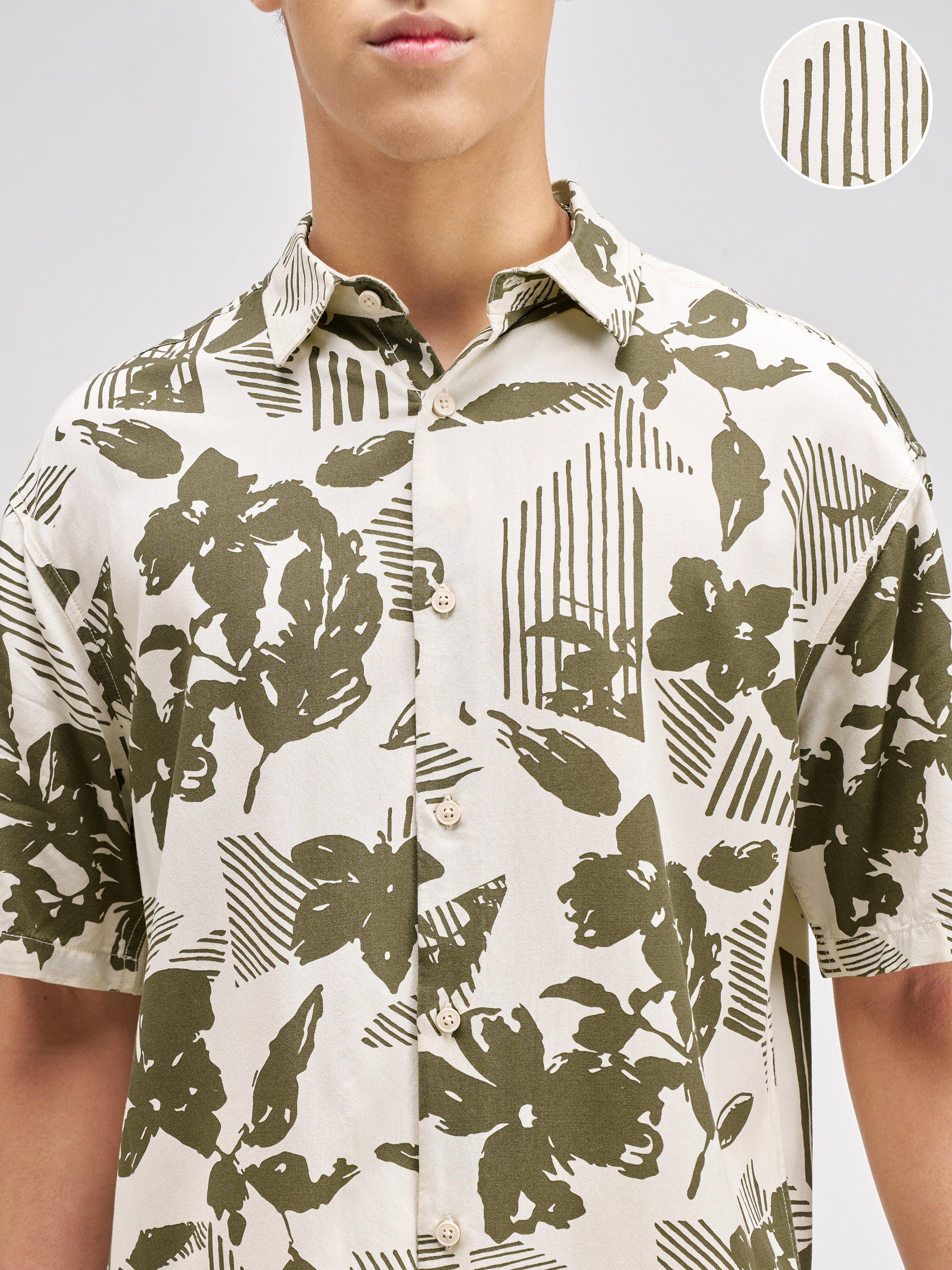Highlander Men Green Printed Relaxed Fit Casual Shirt - Green - Image 5