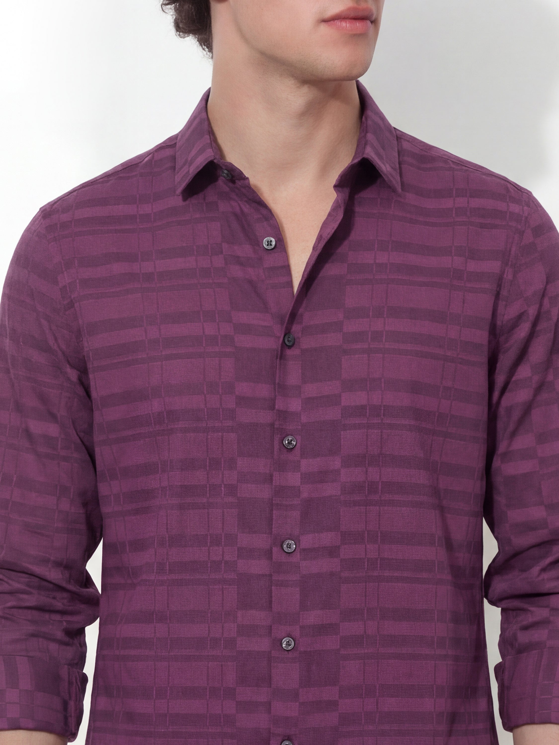 Highlander Men Burgundy Self Design Slim Fit Casual Shirt - Burgundy - Image 5