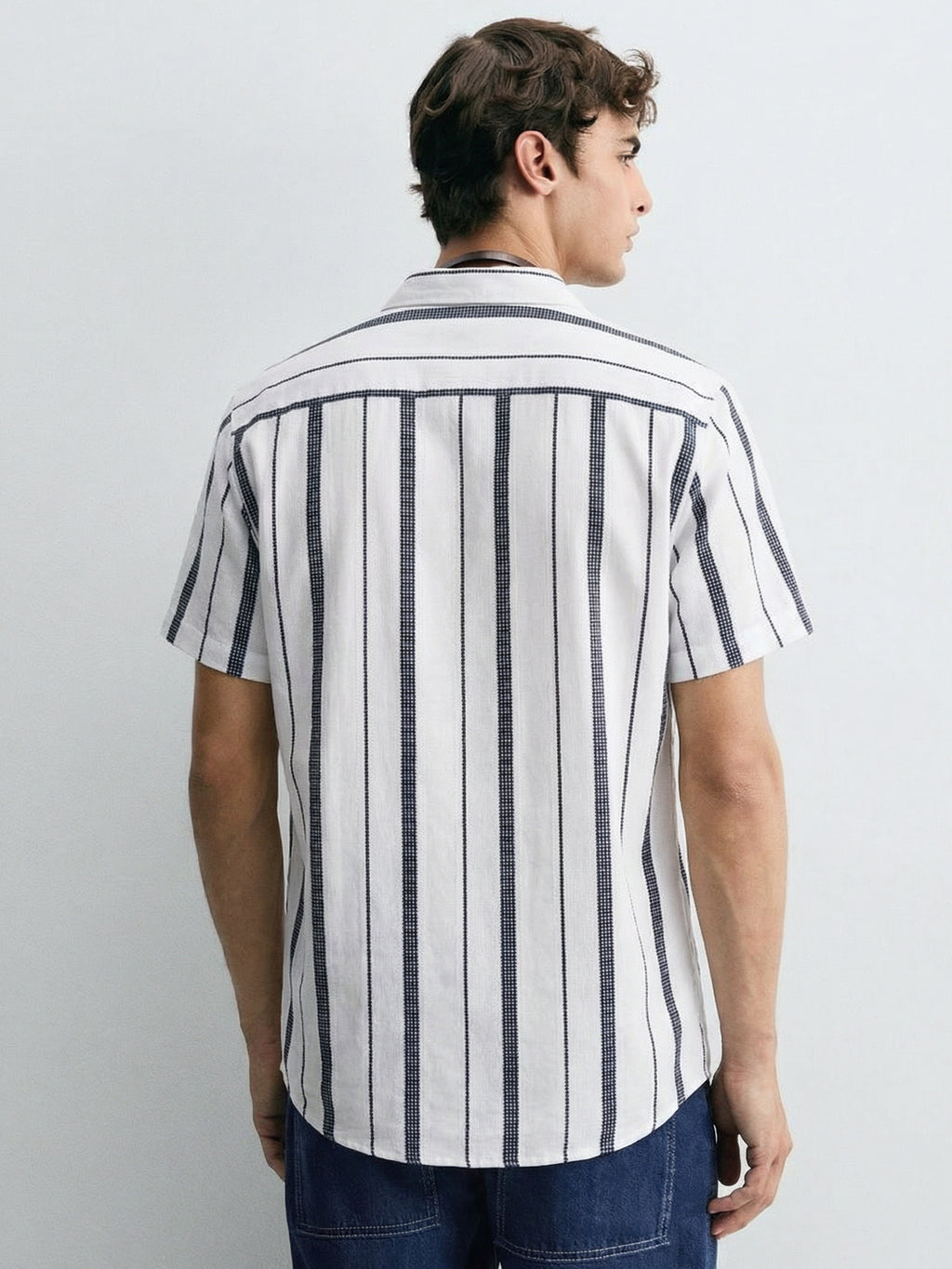 Highlander Men White Striped Regular Fit Casual Shirt - White - Image 3