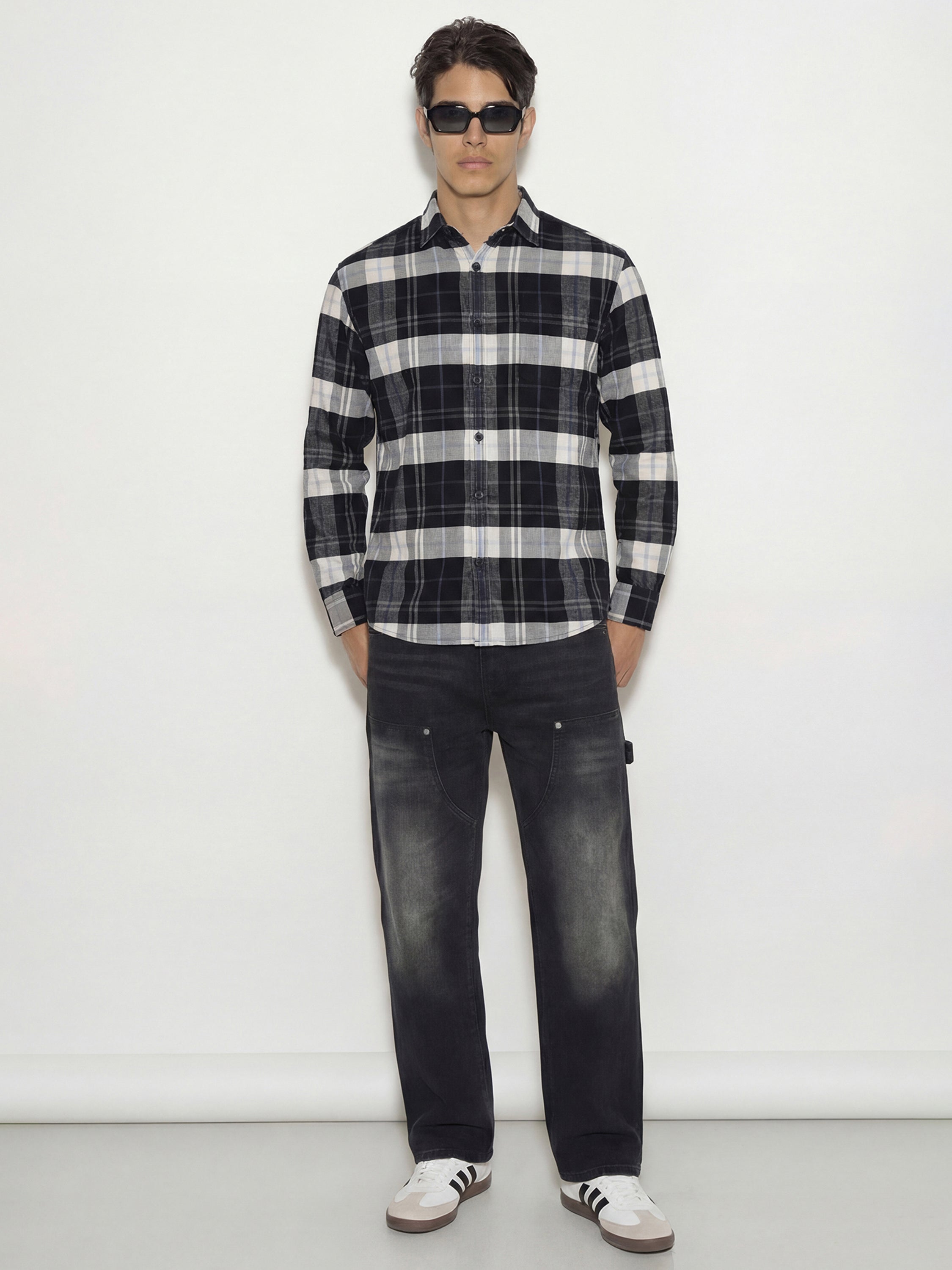 Highlander Men Black Checked Regular Fit Casual Shirt - Black - Image 2