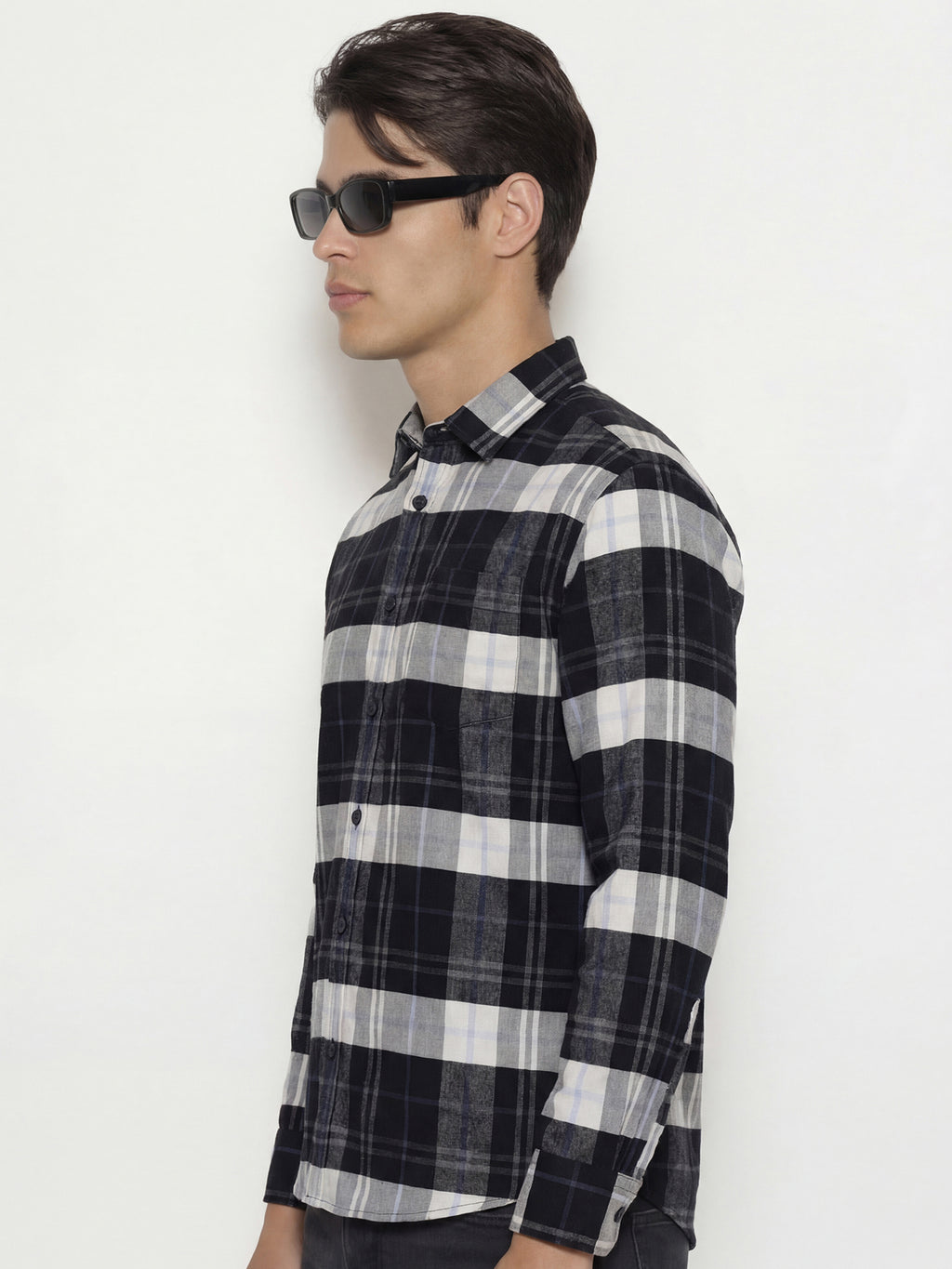 Highlander Men Black Checked Regular Fit Casual Shirt - Black - Image 4