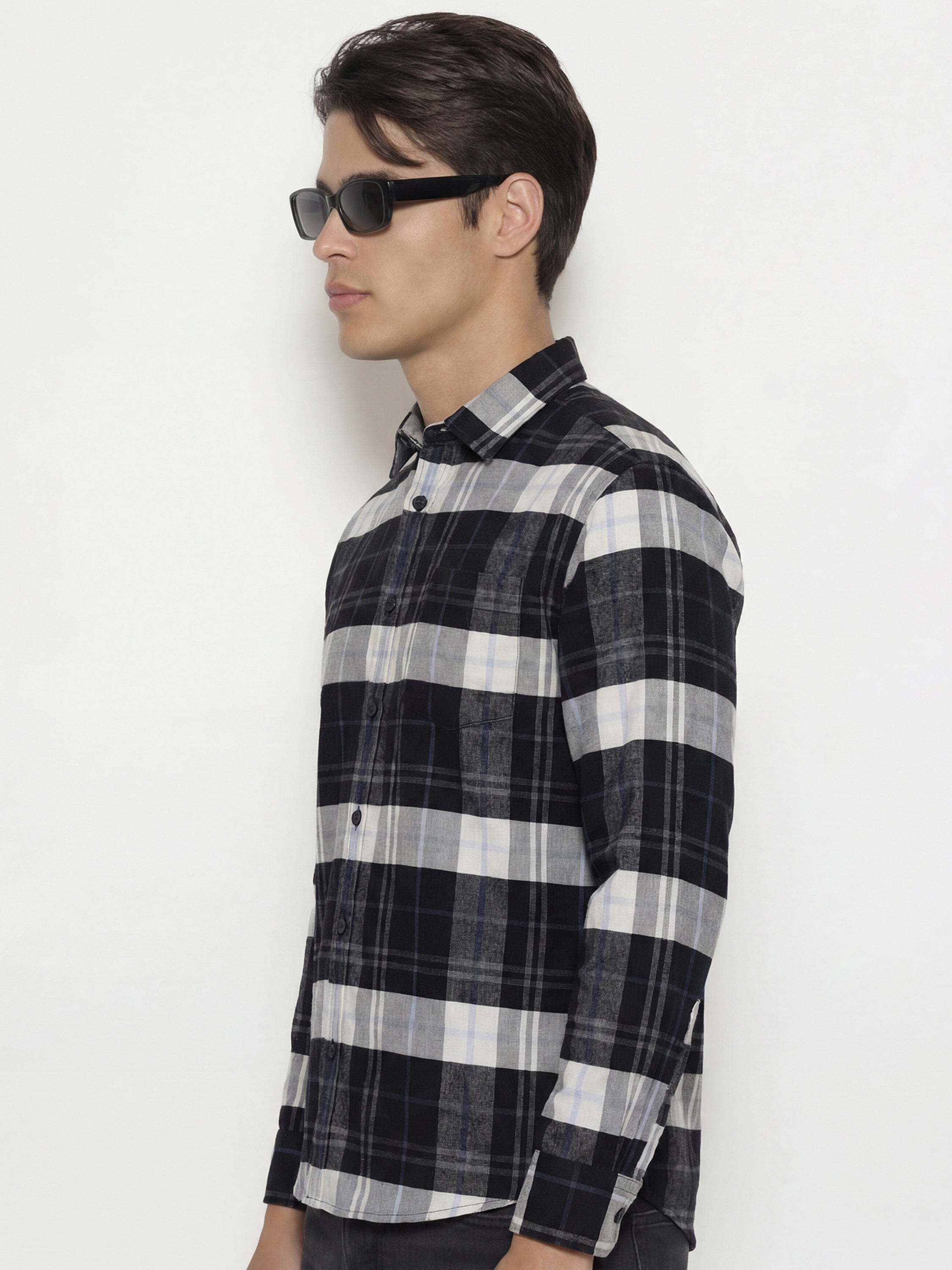 Highlander Men Black Checked Regular Fit Casual Shirt - Black - Image 4