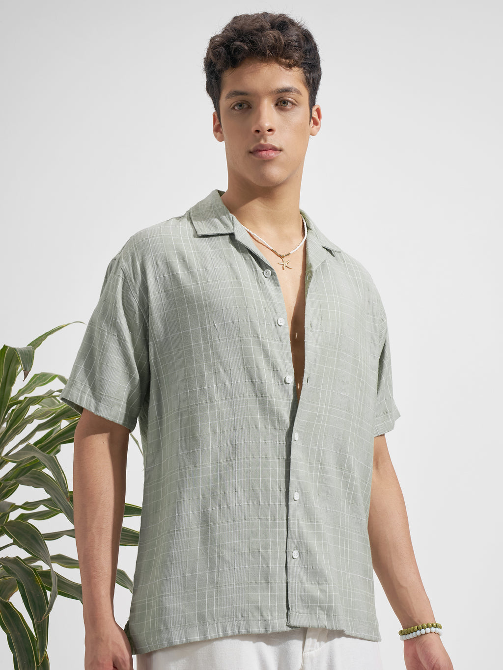 Highlander Men Green Checked Relaxed Fit Casual Shirt