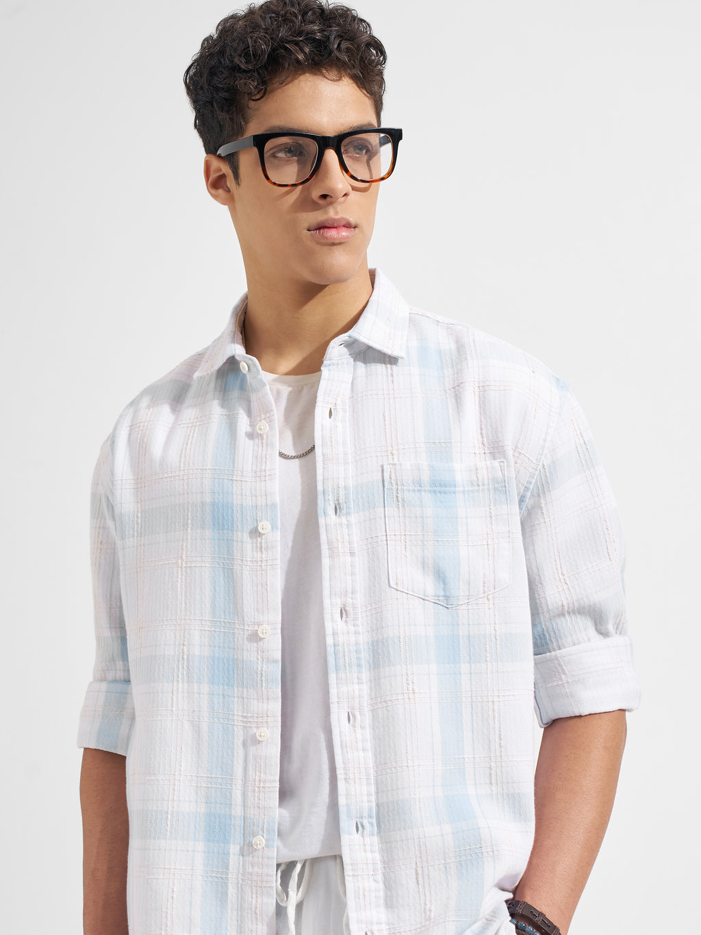 Highlander Men White Checked Relaxed Fit Casual Shirt