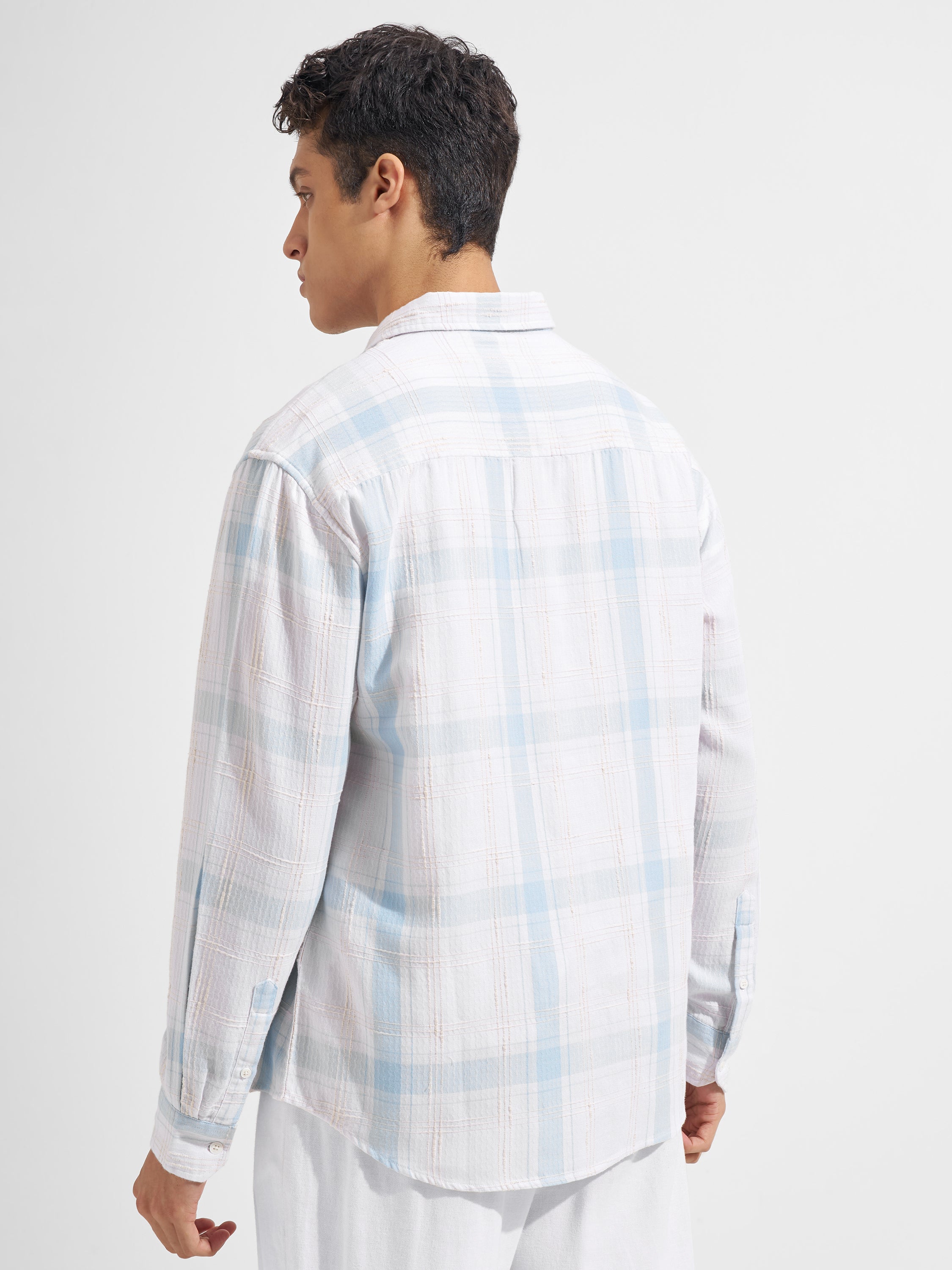 Highlander Men White Checked Relaxed Fit Casual Shirt