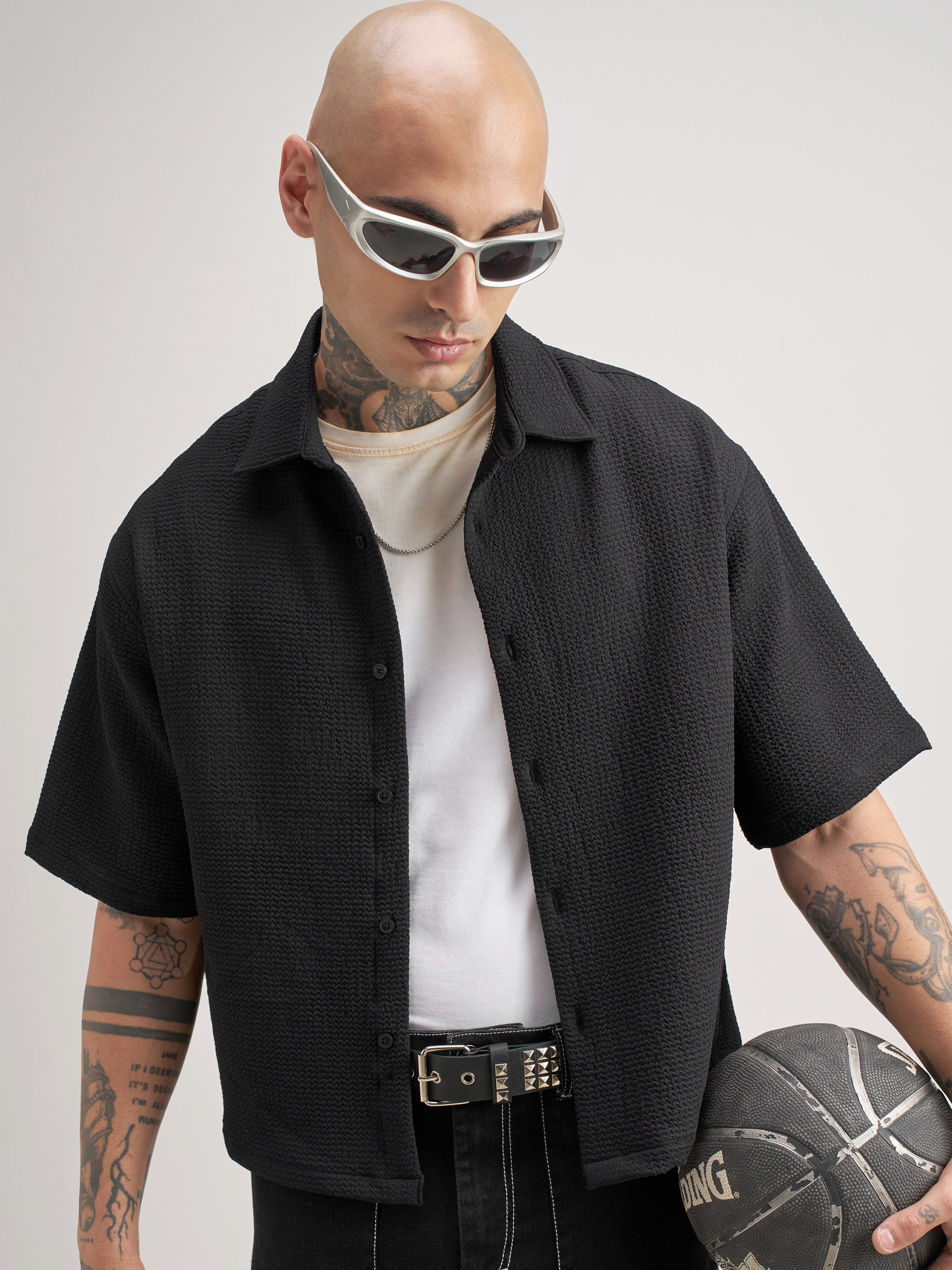 Highlander Men Black Self Design Boxy Fit Casual Shirt - Black - Image 1