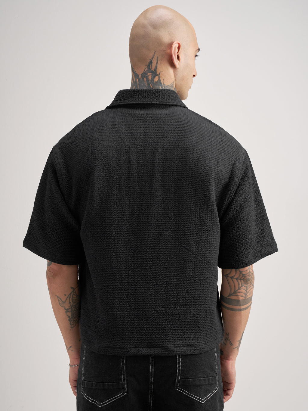 Highlander Men Black Self Design Boxy Fit Casual Shirt - Black - Image 3