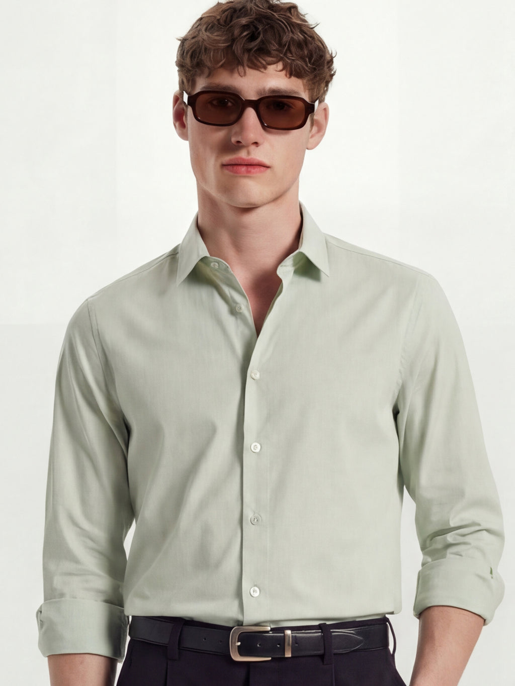 Highlander Men Green Solid Slim Fit Casual Shirt - Green - Image 1