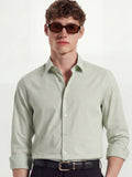 Highlander Men Green Solid Slim Fit Casual Shirt - Green - Image 1