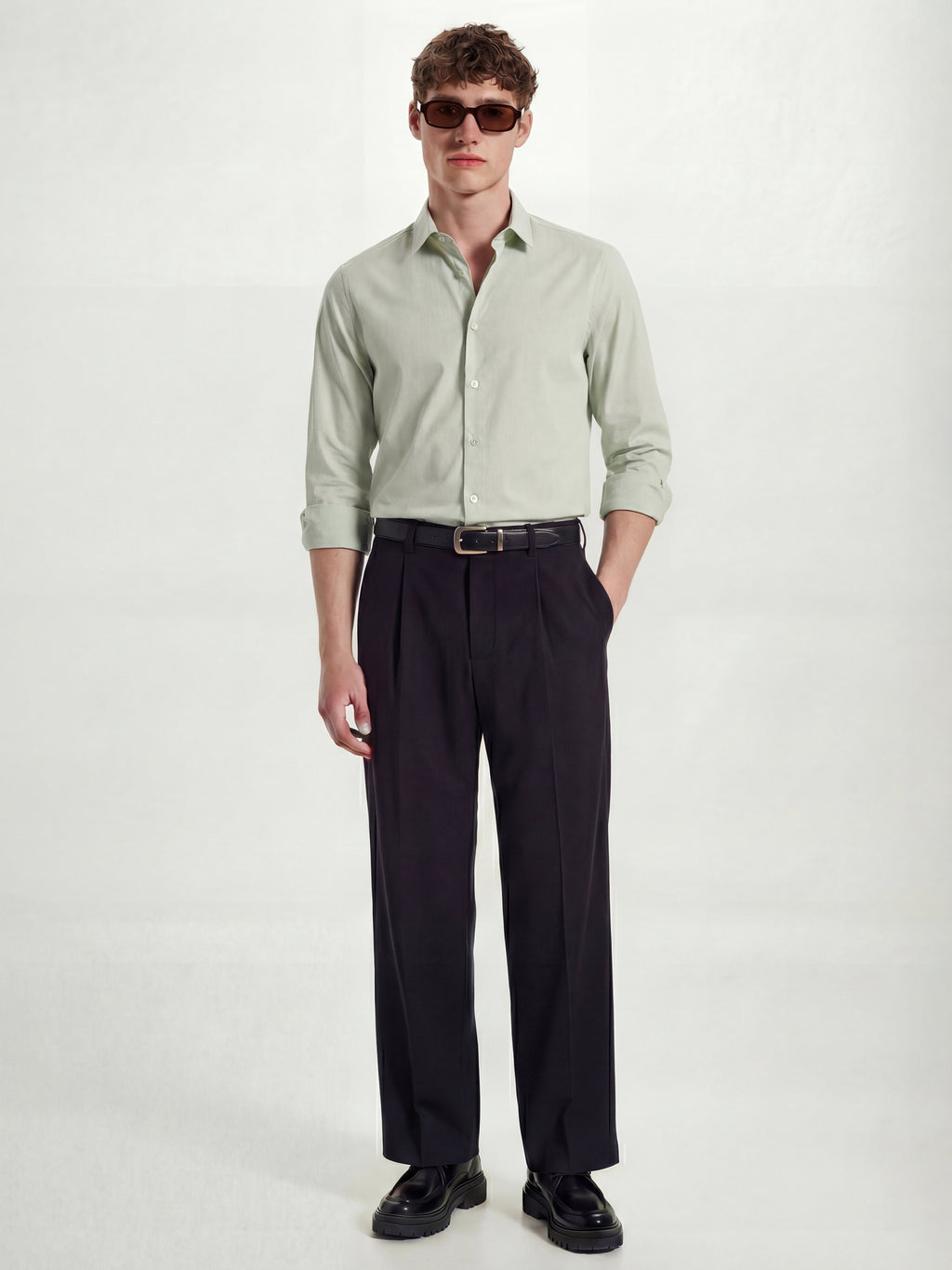 Highlander Men Green Solid Slim Fit Casual Shirt - Green - Image 2