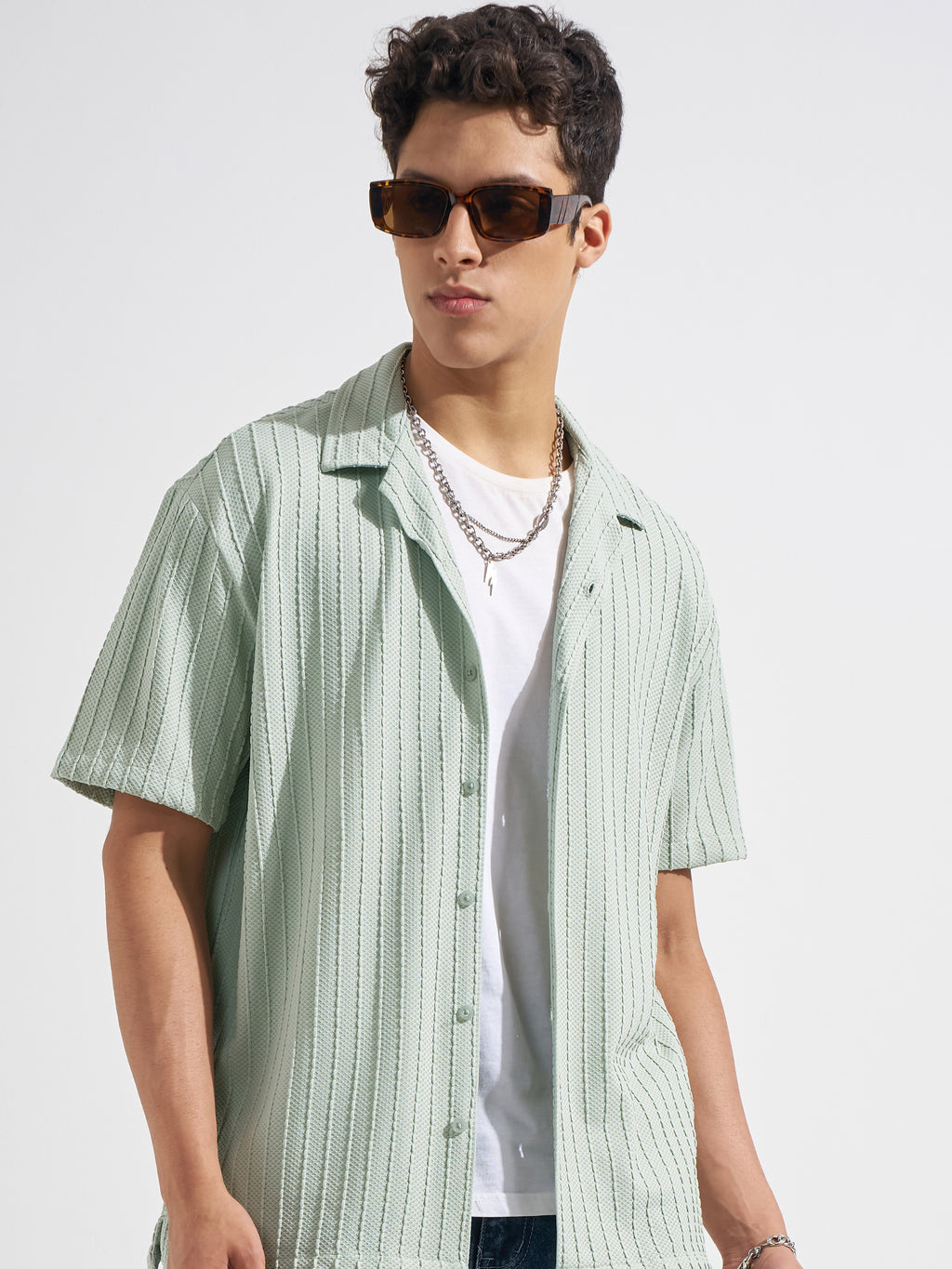 Highlander Men Green Self Design Relaxed Fit Casual Shirt