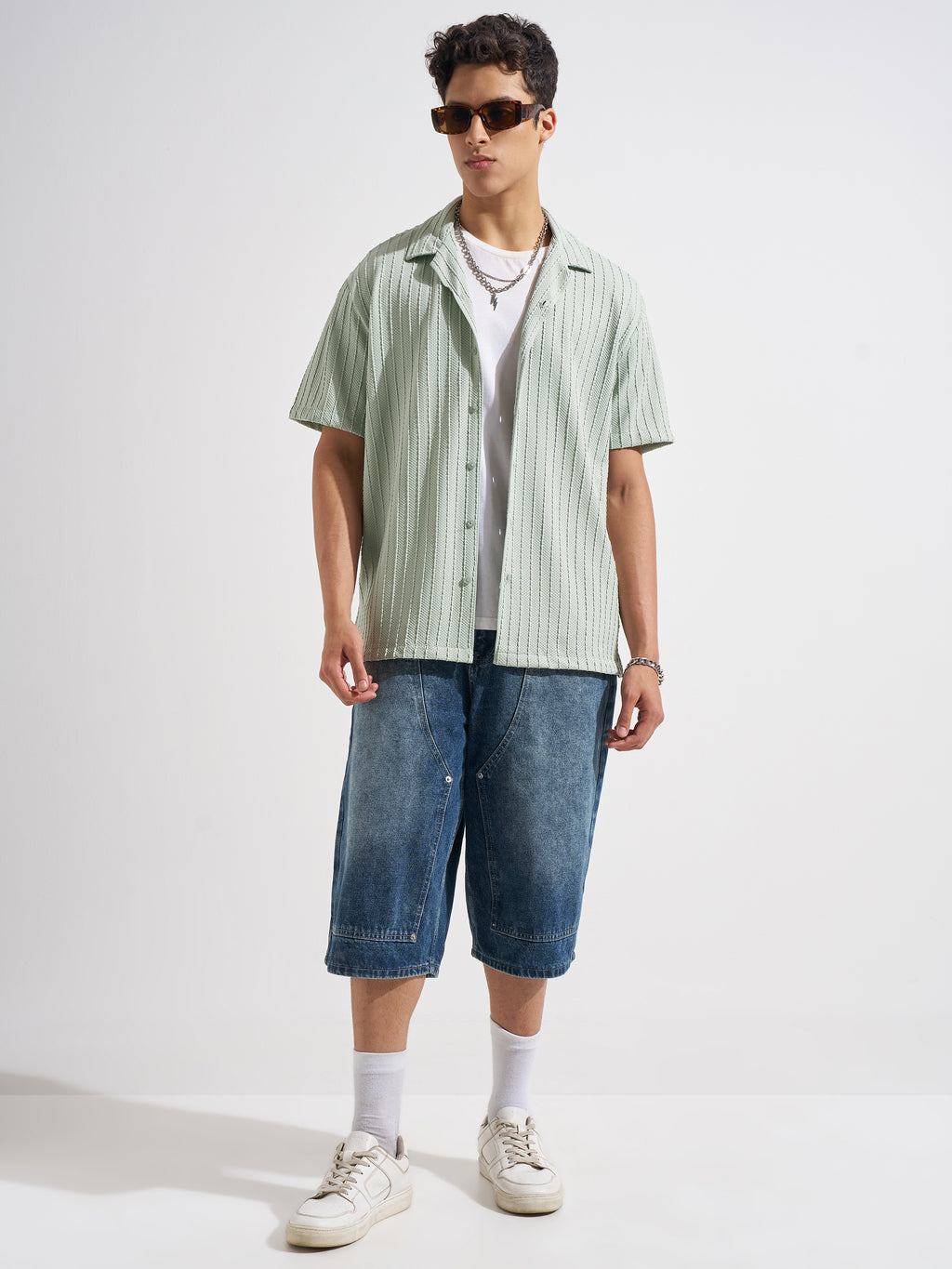 Highlander Men Green Self Design Relaxed Fit Casual Shirt