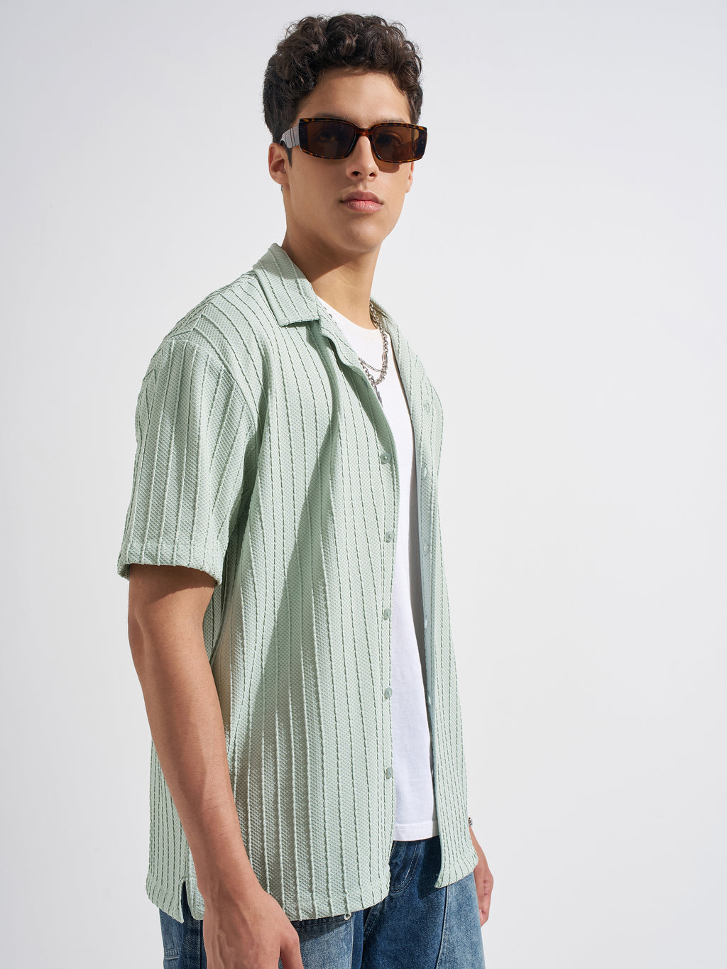 Highlander Men Green Self Design Relaxed Fit Casual Shirt
