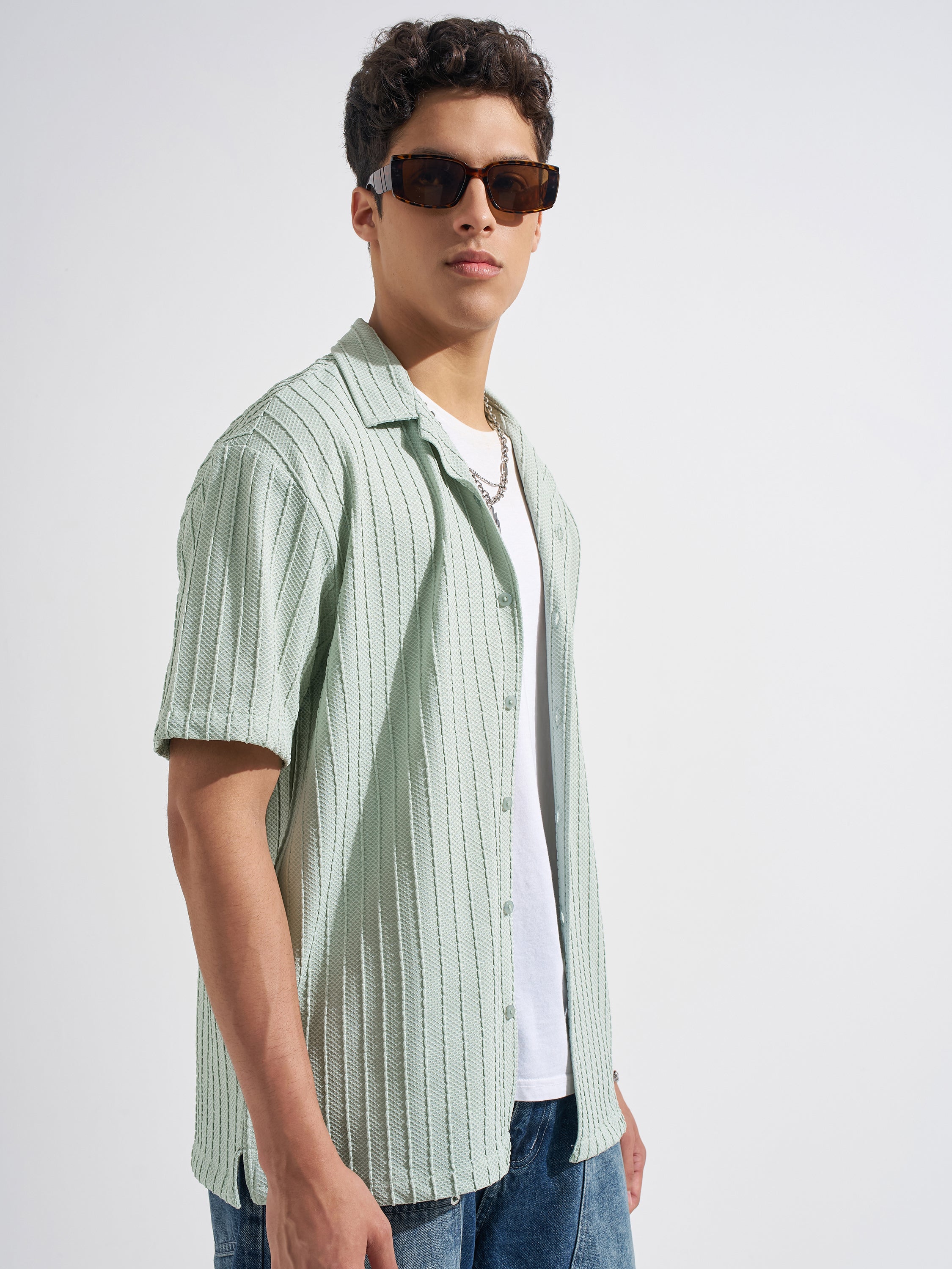 Highlander Men Green Self Design Relaxed Fit Casual Shirt
