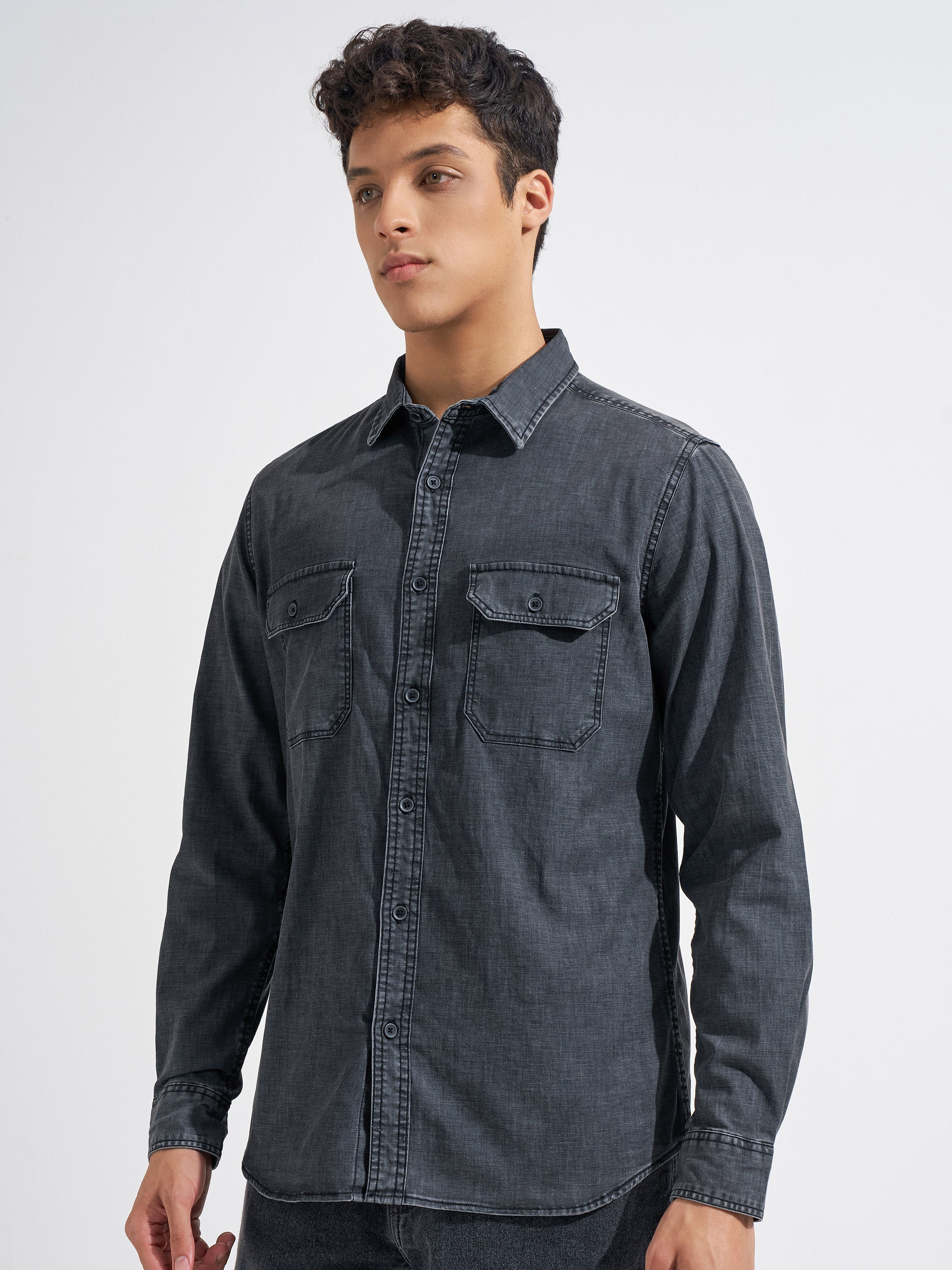 Highlander Men Black Solid Regular Fit Casual Shirt